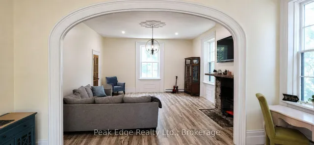 4 George St, Brockton 5