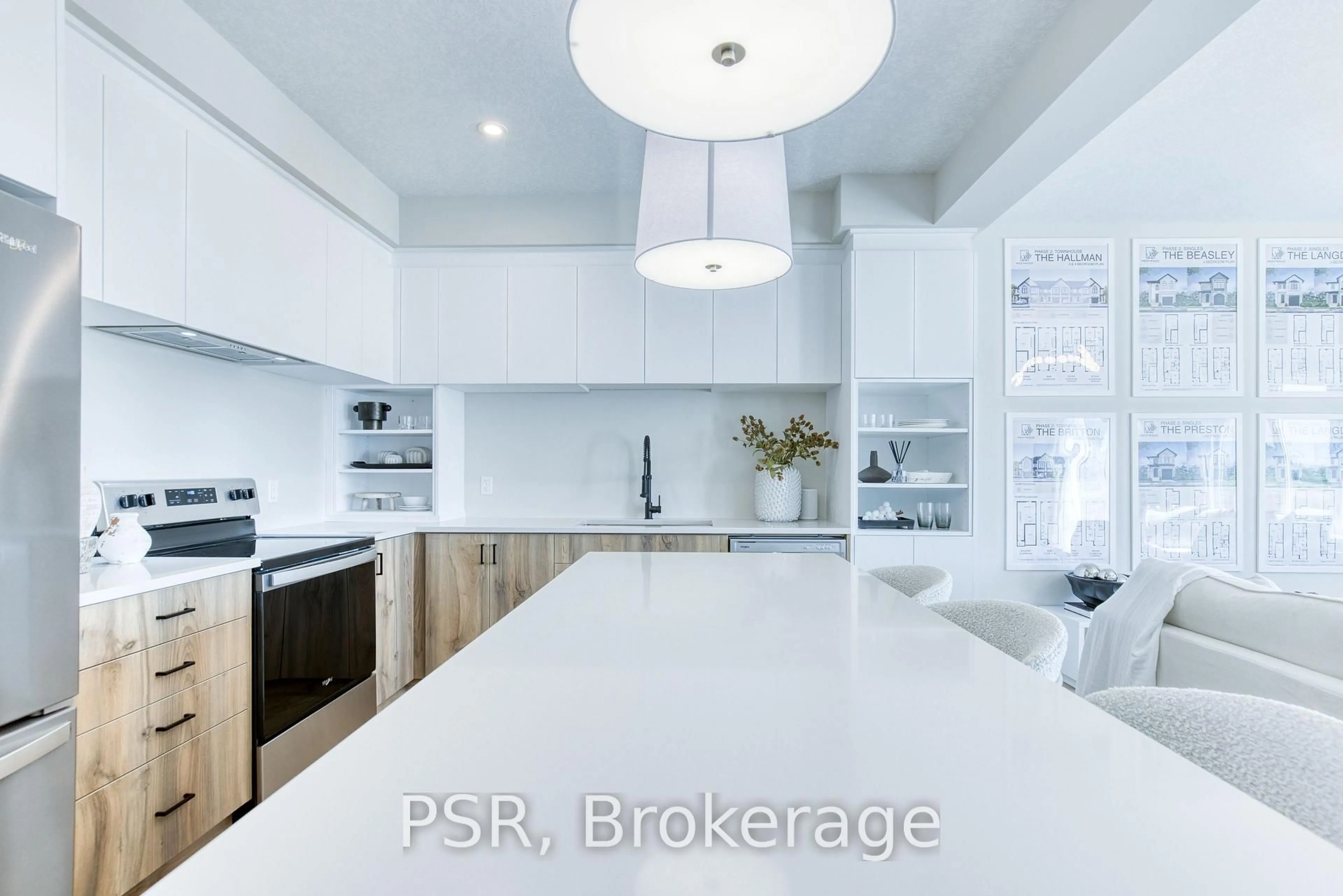 Contemporary kitchen, unknown for 93 Rivergreen Cres, Cambridge Ontario N1S 0G1