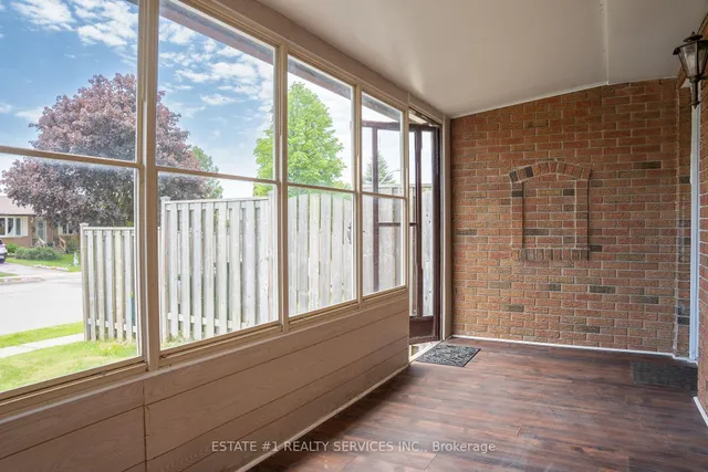 43 Dyer St, St. Thomas 4