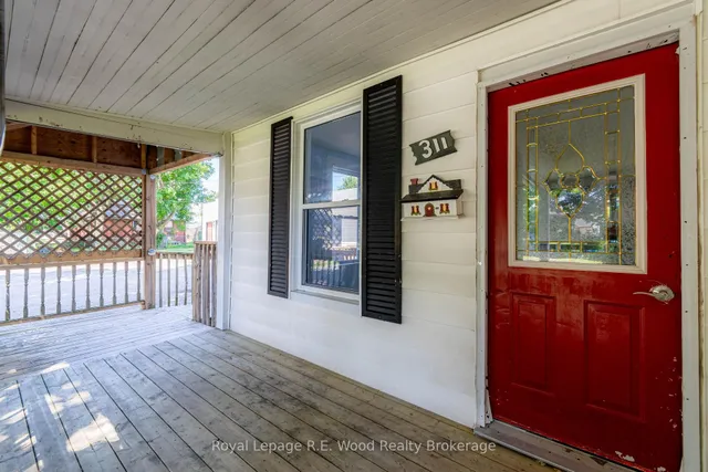 311 TALBOT St, Aylmer 3