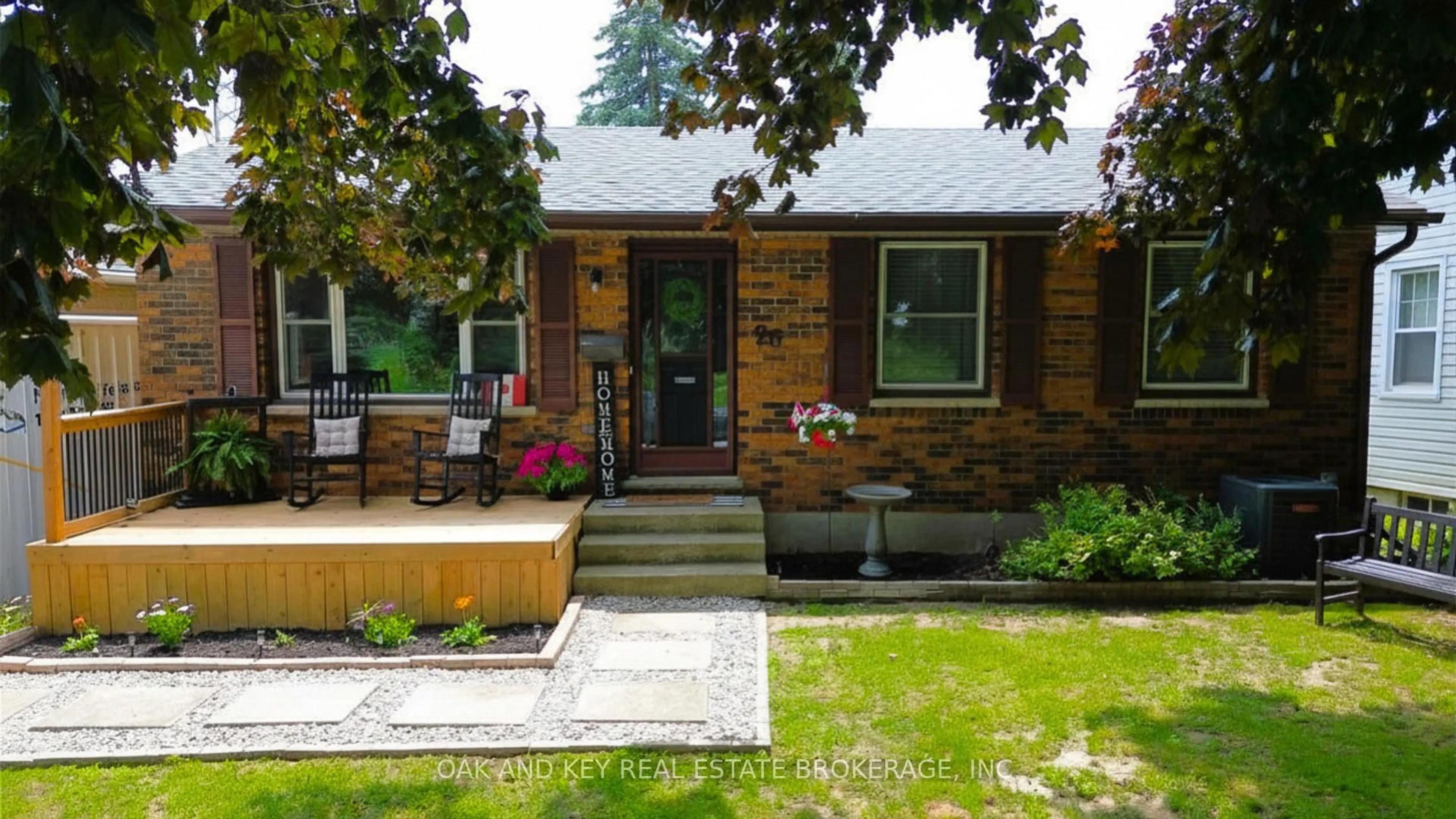 Home with brick exterior material, street for 26 Sinclair Ave, St. Thomas Ontario N5R 3A8