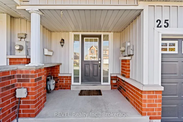 25 Colonel Lyall St, St. Catharines 3