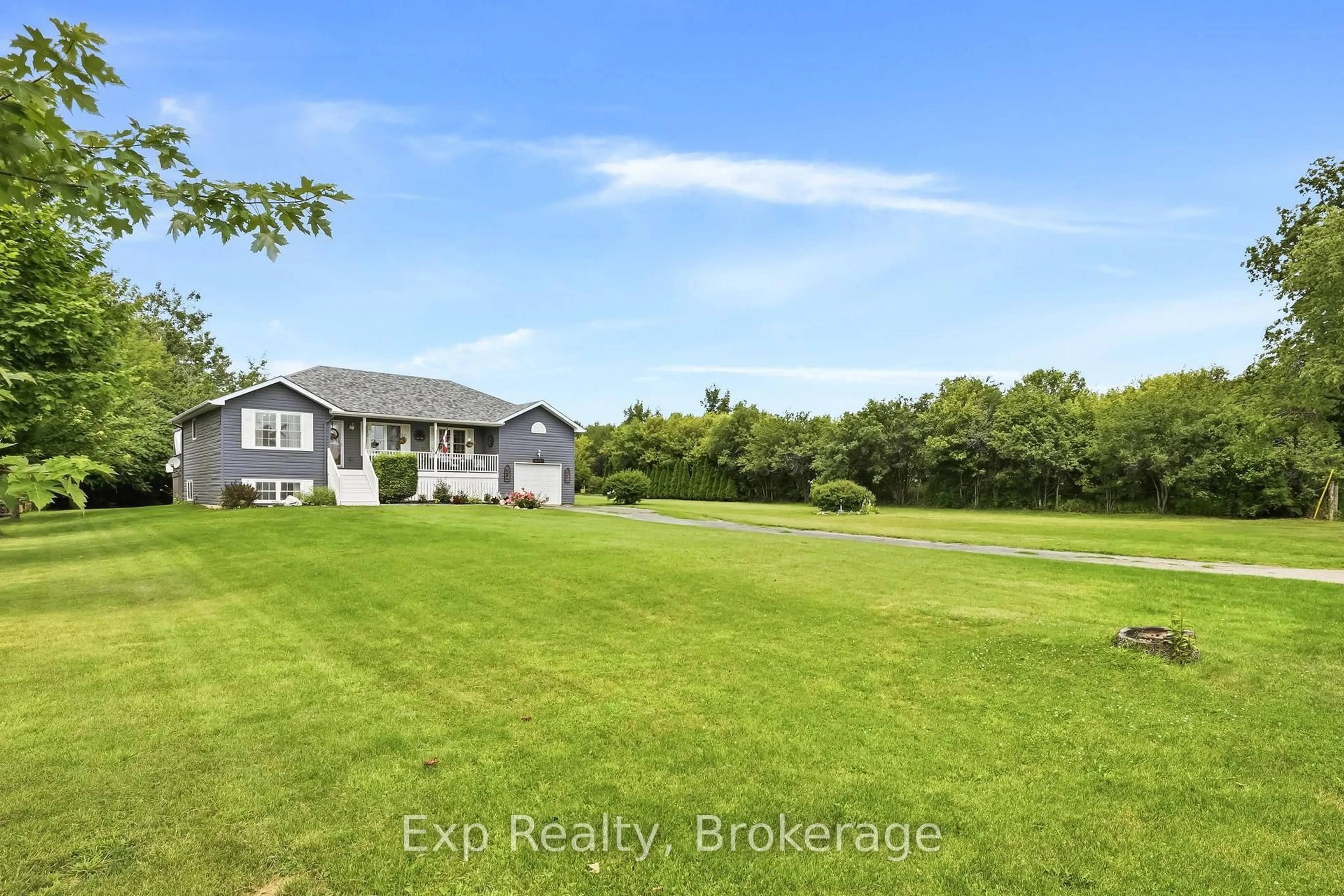 A pic from outside/outdoor area/front of a property/back of a property/a pic from drone, water/lake/river/ocean view for 7402 Byers Rd, Hamilton Township Ontario K0L 1B0