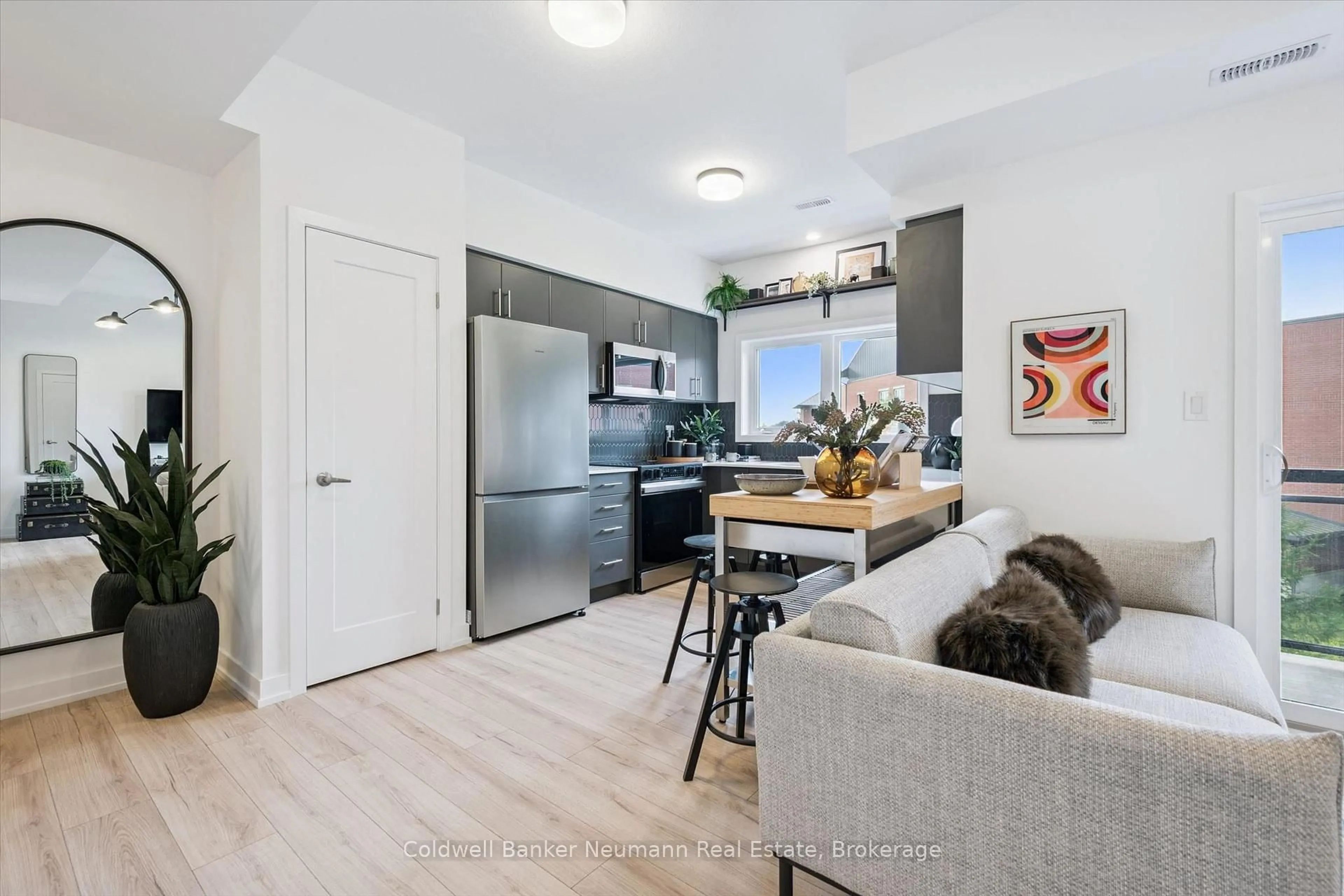 Open concept kitchen, unknown for 940 St David St #96, Centre Wellington Ontario N1M 0L7