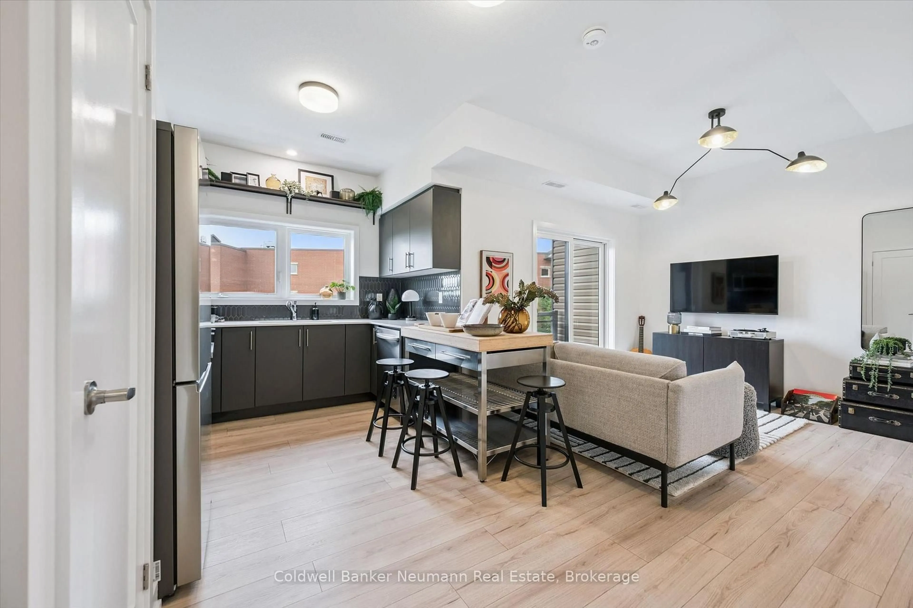 Open concept kitchen, unknown for 940 St David St #96, Centre Wellington Ontario N1M 0L7
