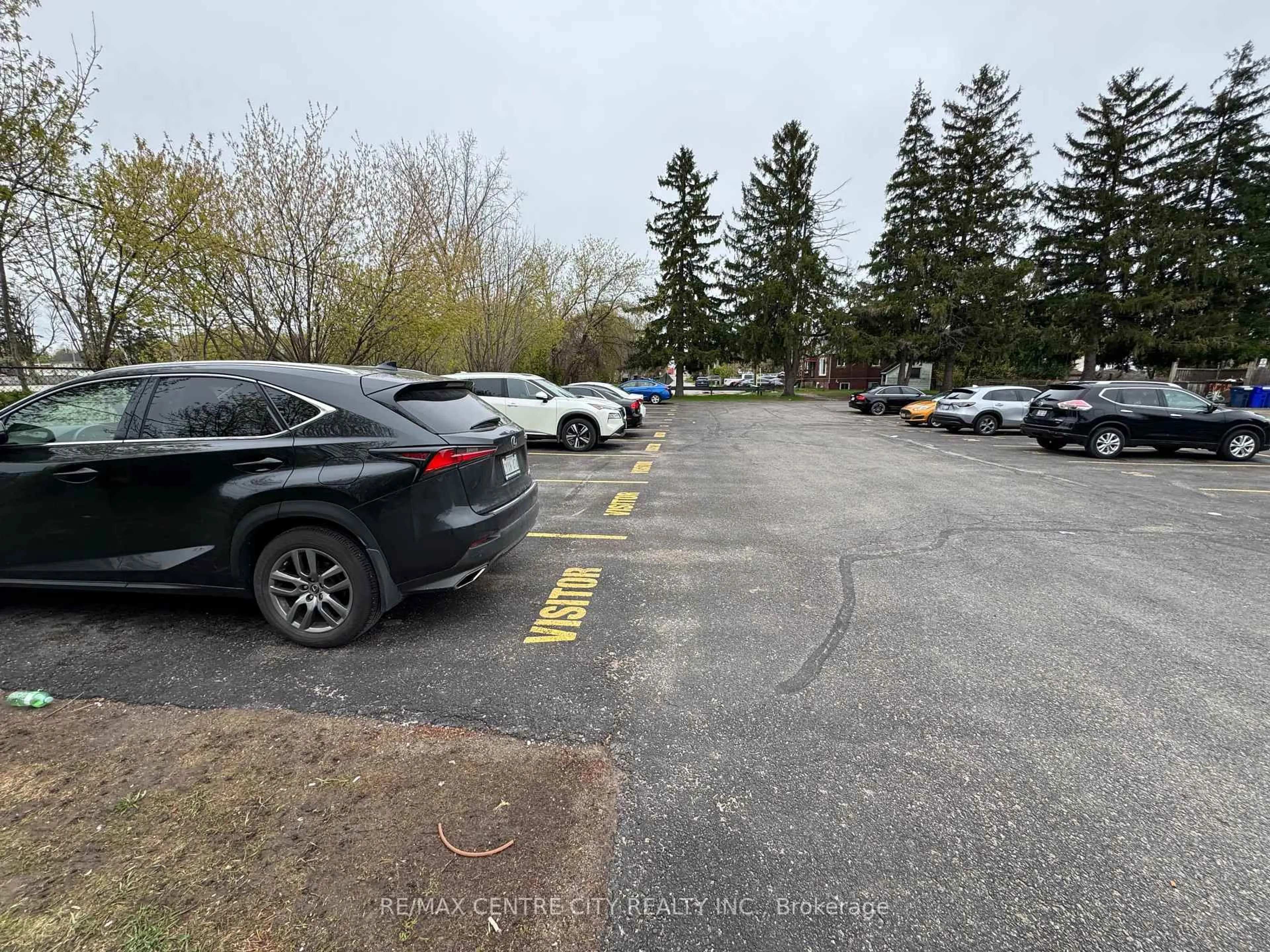 Parking for 1825 Whitney St #105, London East Ontario N5W 2W3