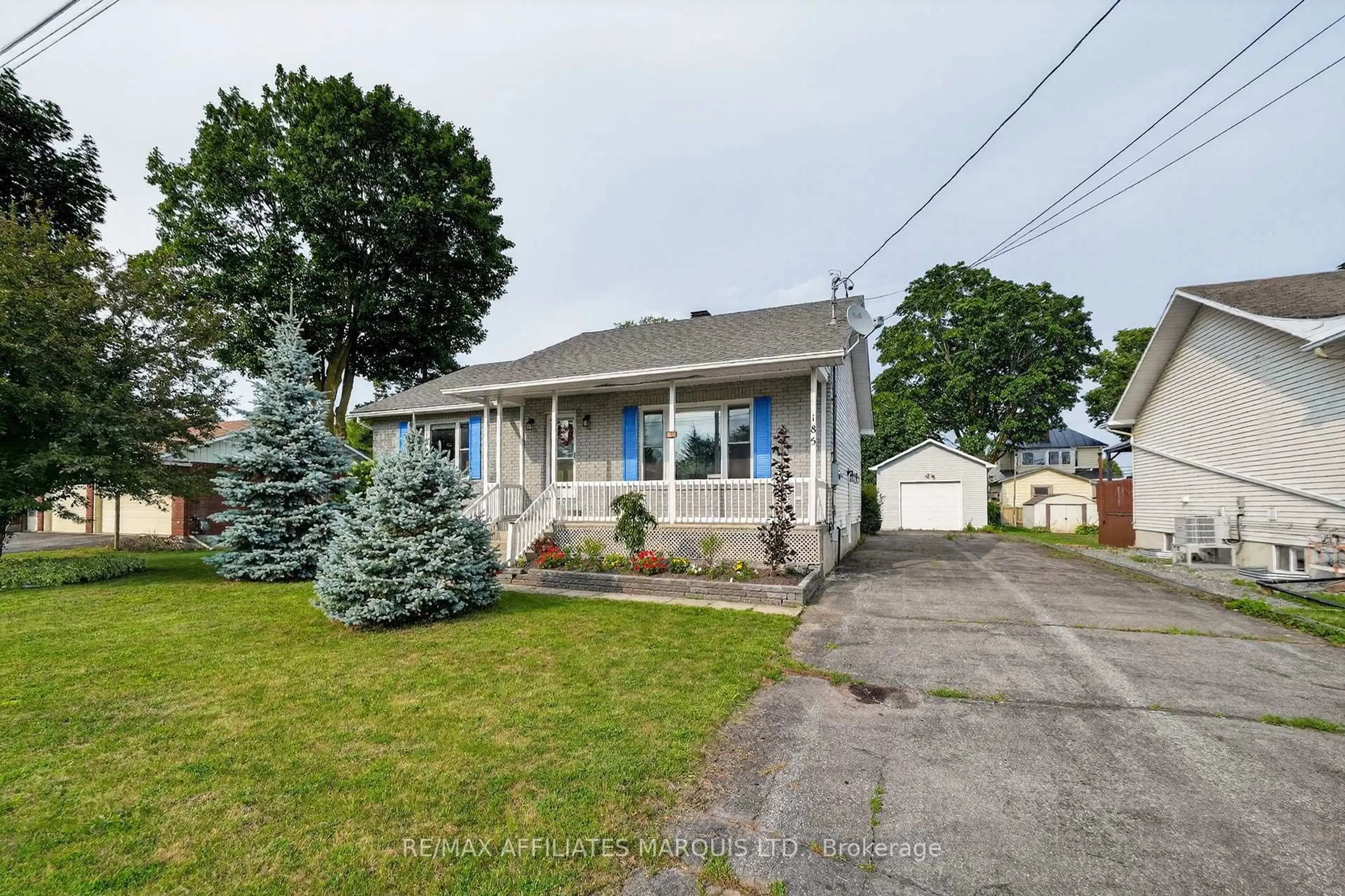 Unknown for 185 Dominion St, North Glengarry Ontario K0C 1A0