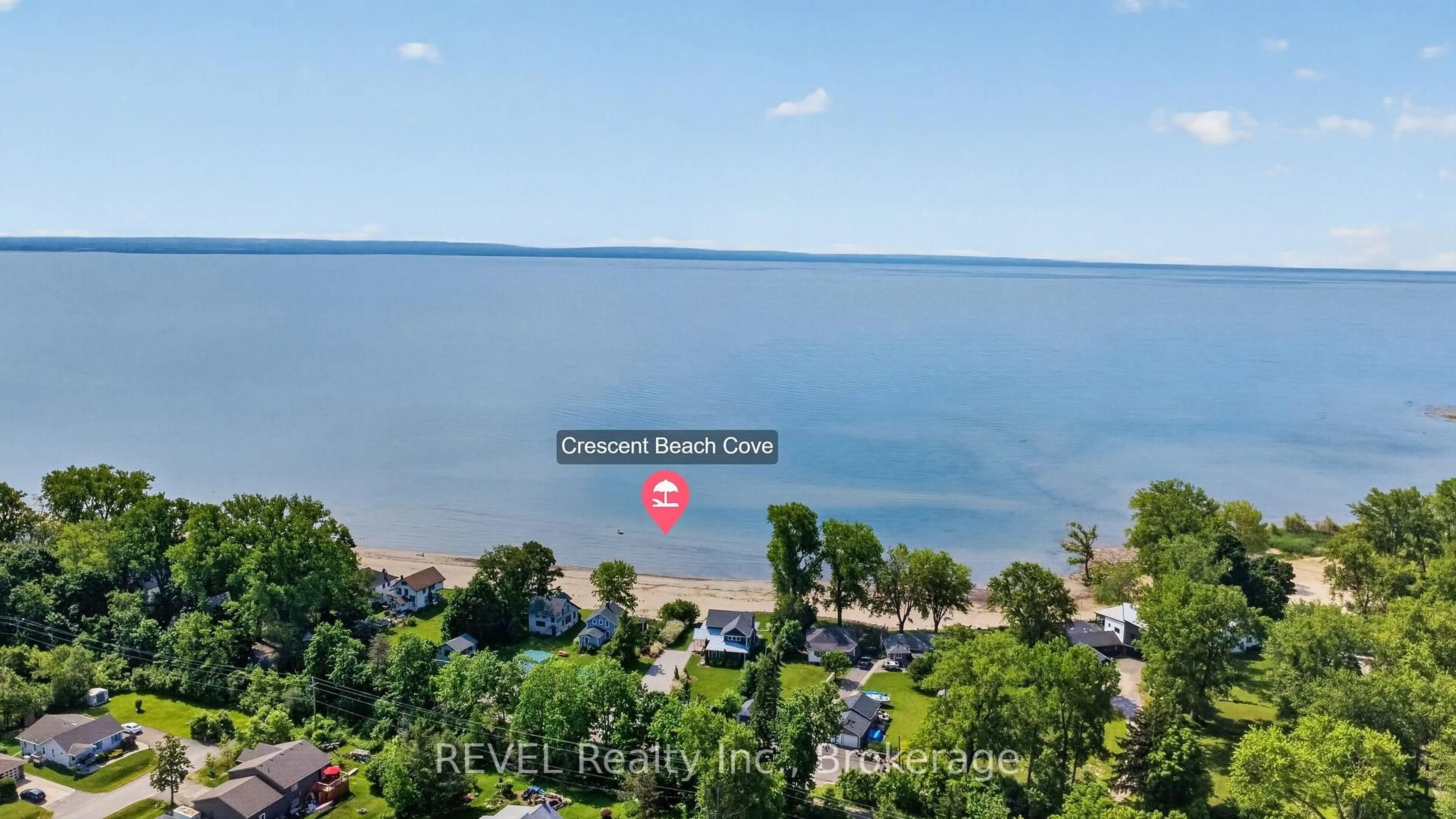 A pic from outside/outdoor area/front of a property/back of a property/a pic from drone, water/lake/river/ocean view for 349 SCOTT Ave, Fort Erie Ontario L2A 5E5