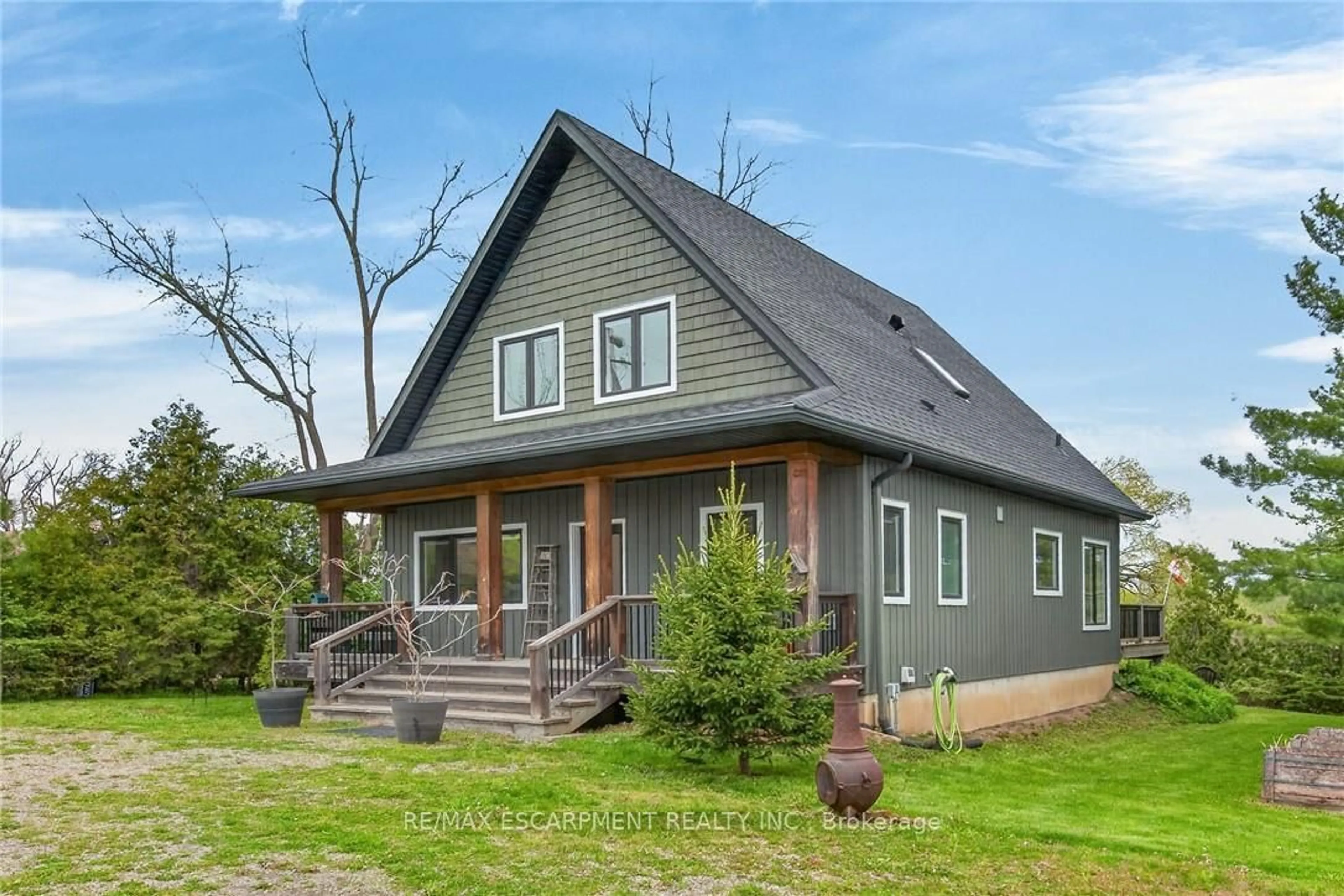 Home with brick exterior material, unknown for 1300 River Rd, Haldimand Ontario N0A 1E0
