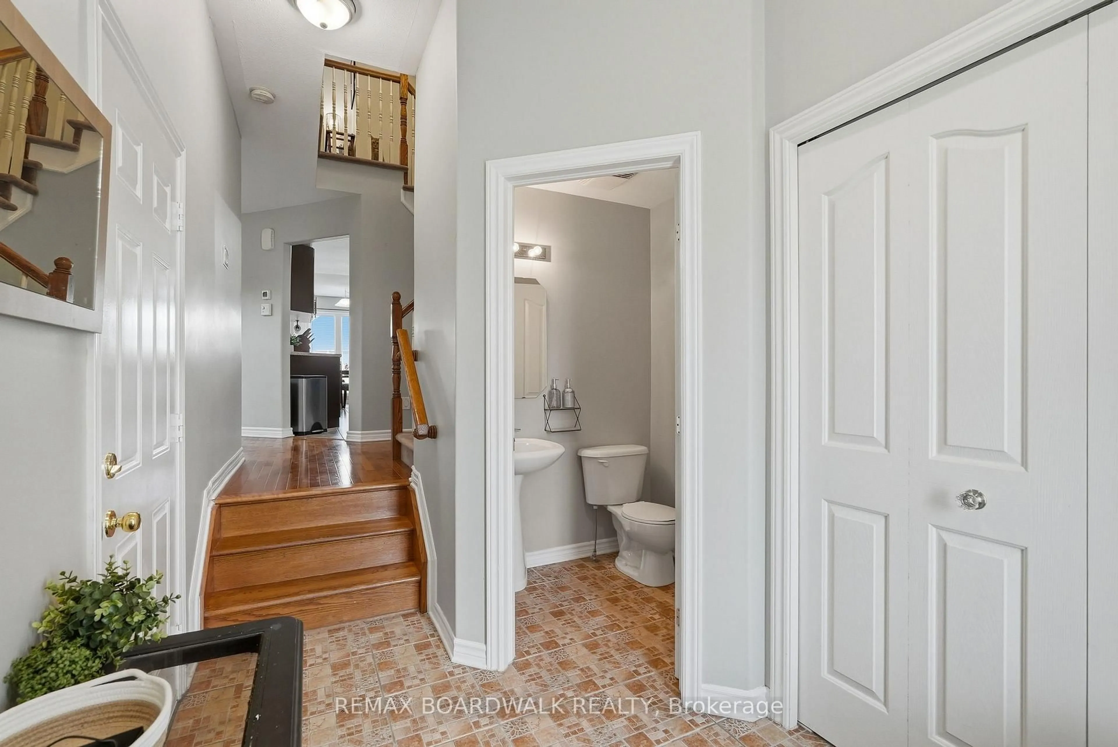 Unknown for 617 Spikemoss Pl, Ottawa Ontario K4A 0C9