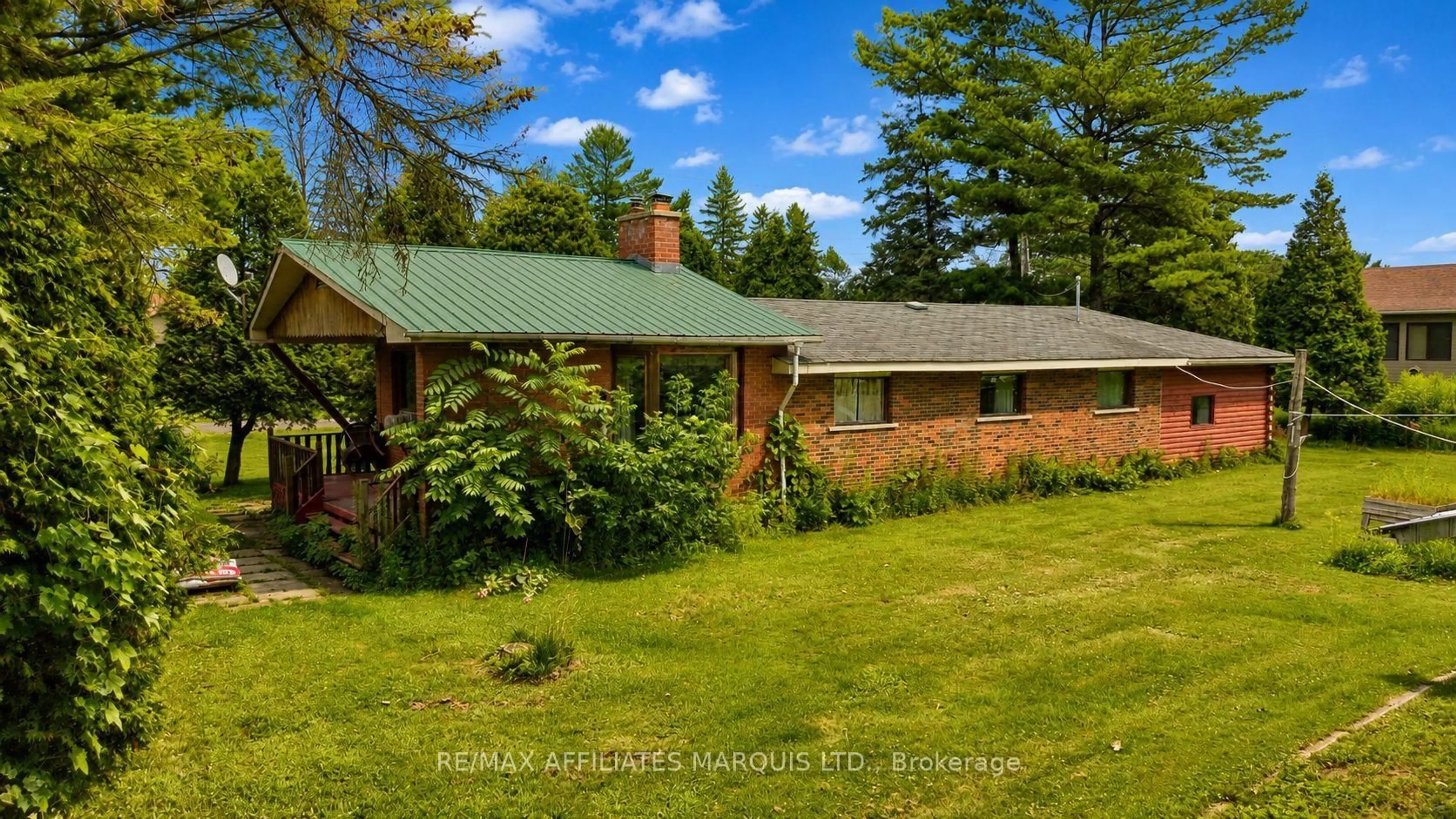A pic from outside/outdoor area/front of a property/back of a property/a pic from drone, unknown for 6254 94th Ave-Danaher Ave, South Glengarry Ontario K0C 1E0