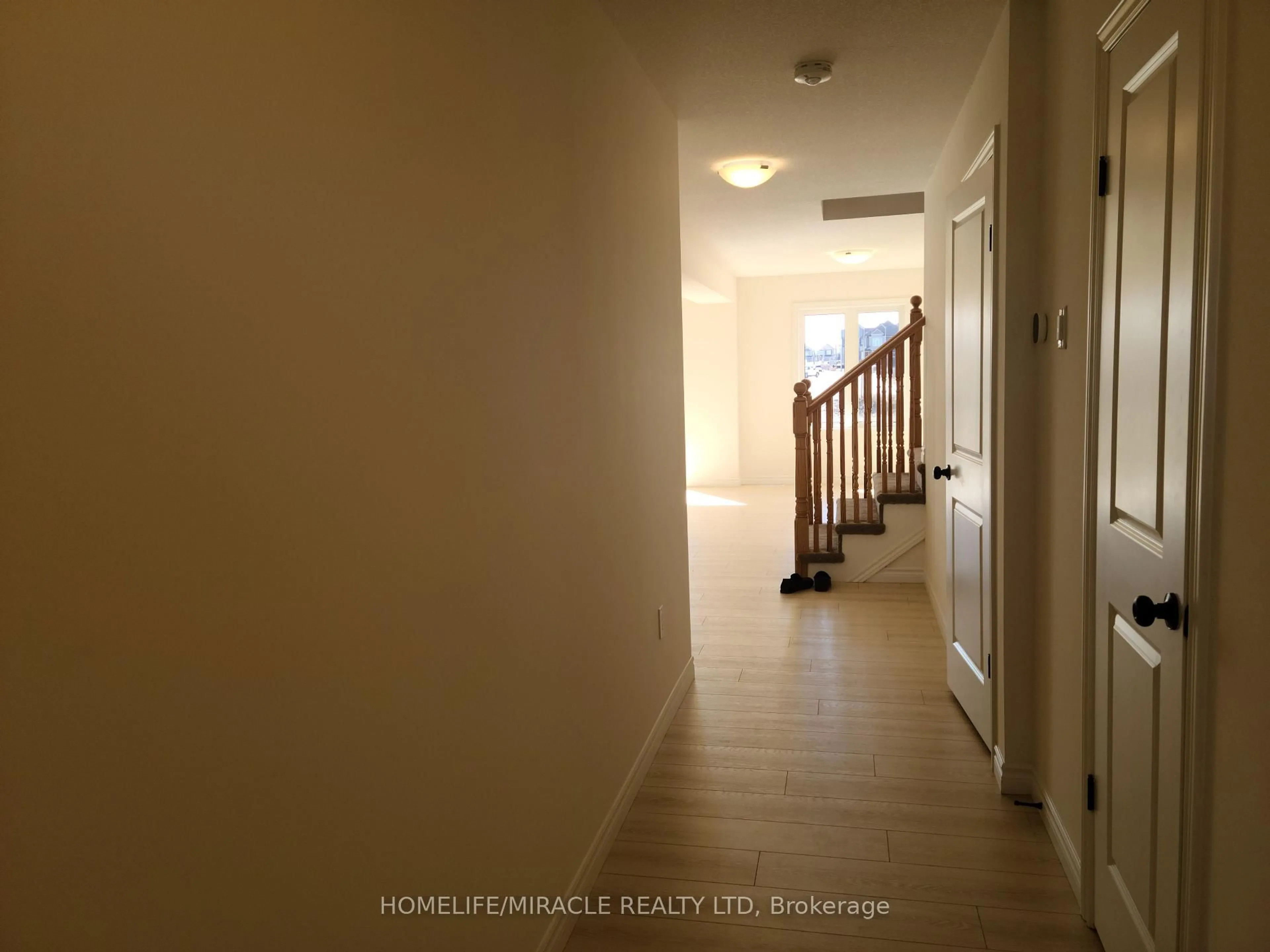 Unknown for 117 Mattingley St, Brant Ontario N3L 2M2