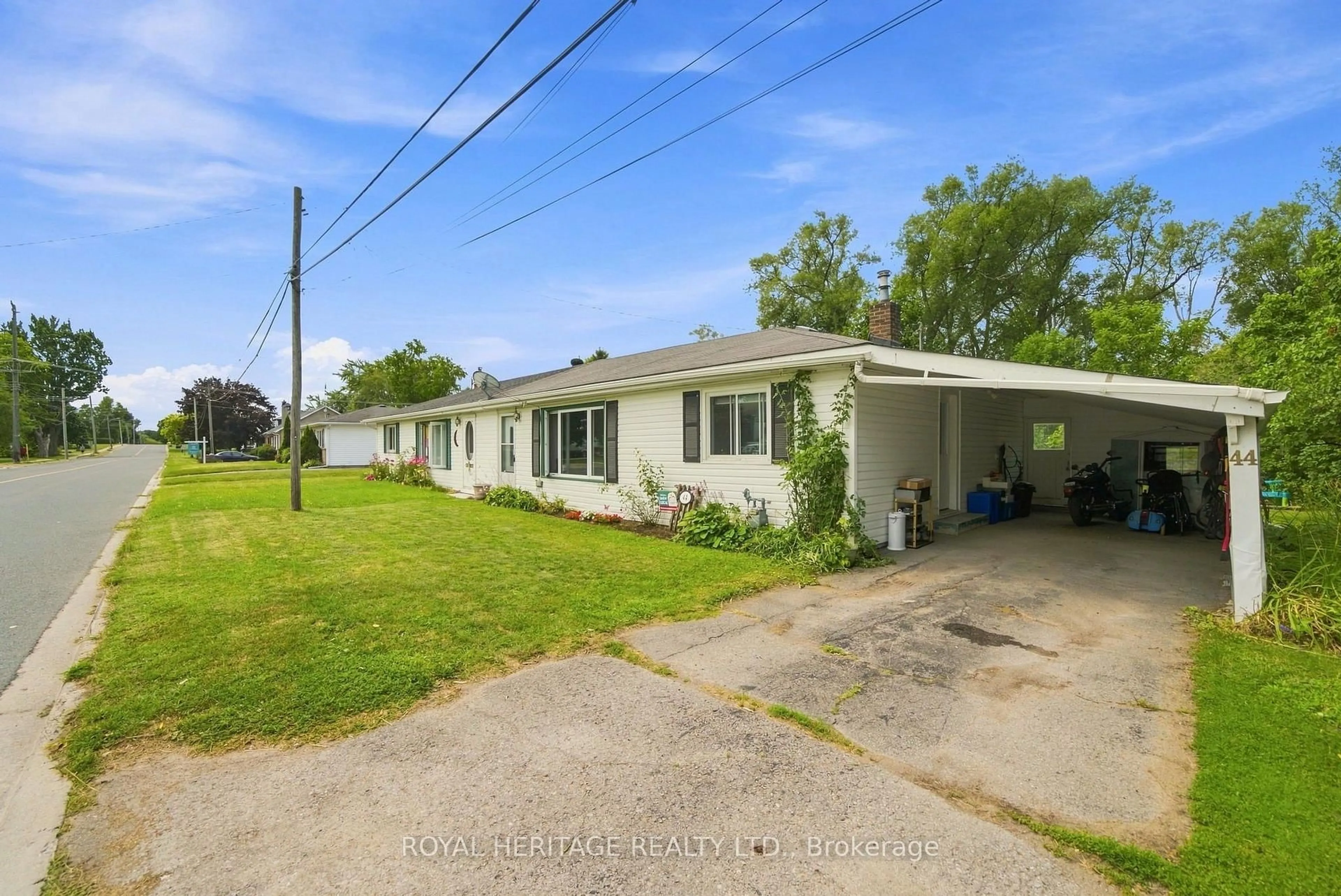 A pic from outside/outdoor area/front of a property/back of a property/a pic from drone, street for 44 Division St, Cramahe Ontario K0K 1S0