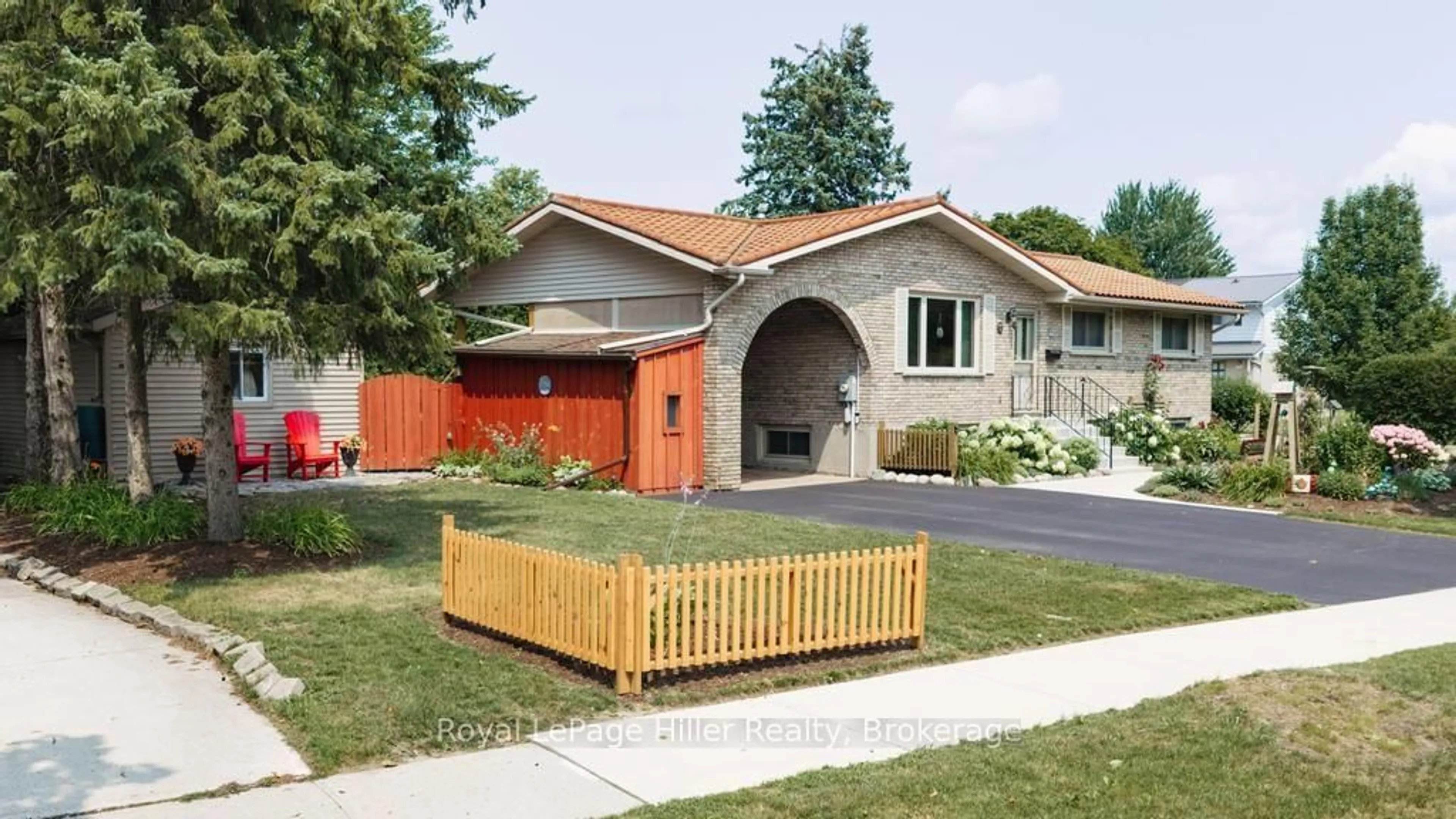 Home with brick exterior material, street for 58 Kemp Cres, Stratford Ontario N5A 5C3