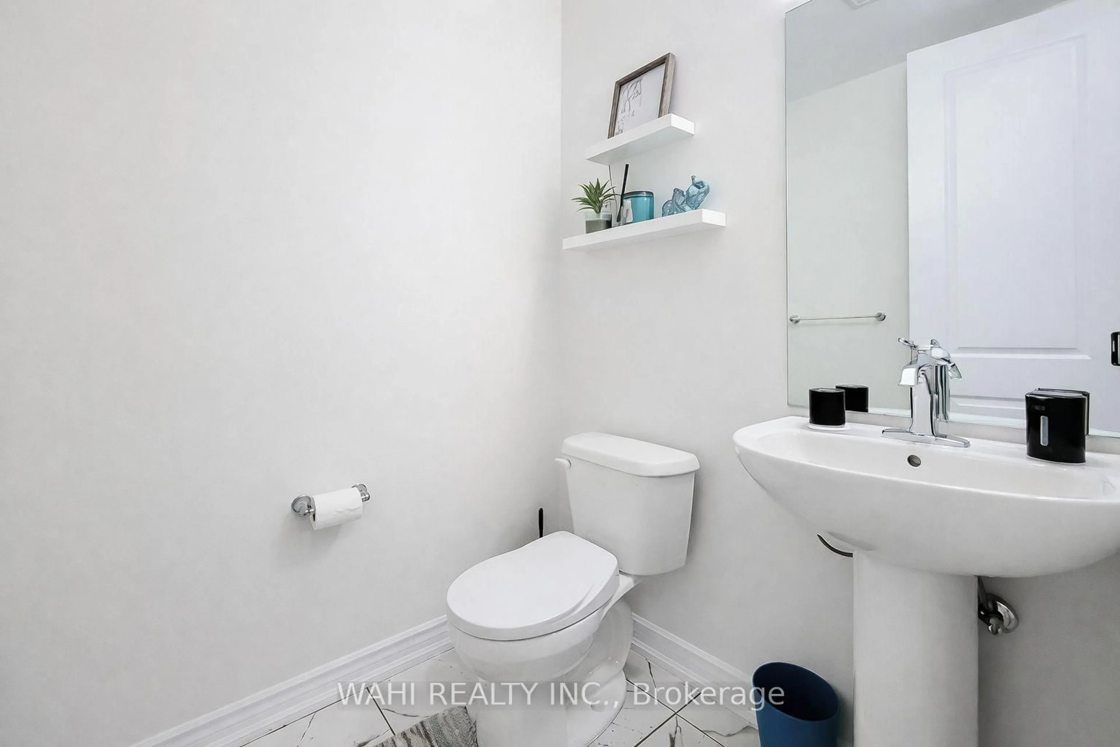 Standard bathroom, unknown for 73 Lillian Way, Haldimand Ontario N3W 0G2