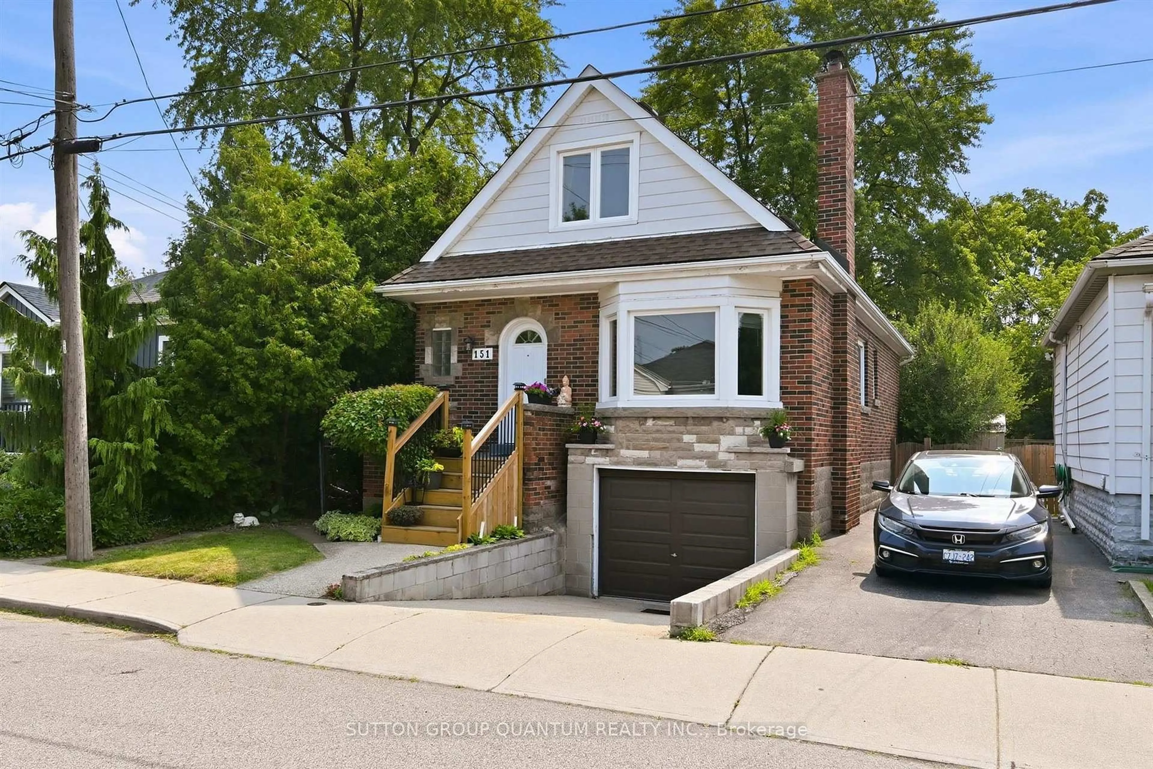 Home with brick exterior material, street for 151 East 16th St, Hamilton Ontario L9A 4J4