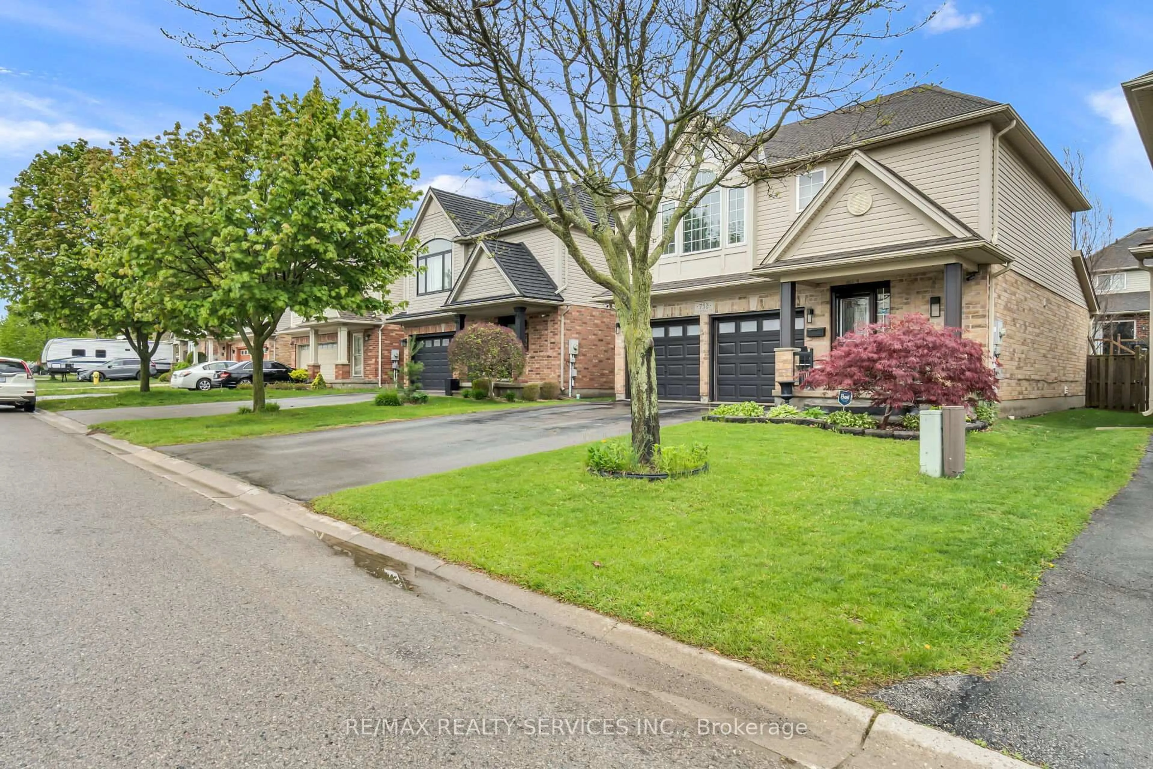 Home with brick exterior material, street for 752 North Leaksdale Circ, London South Ontario N6M 1M1
