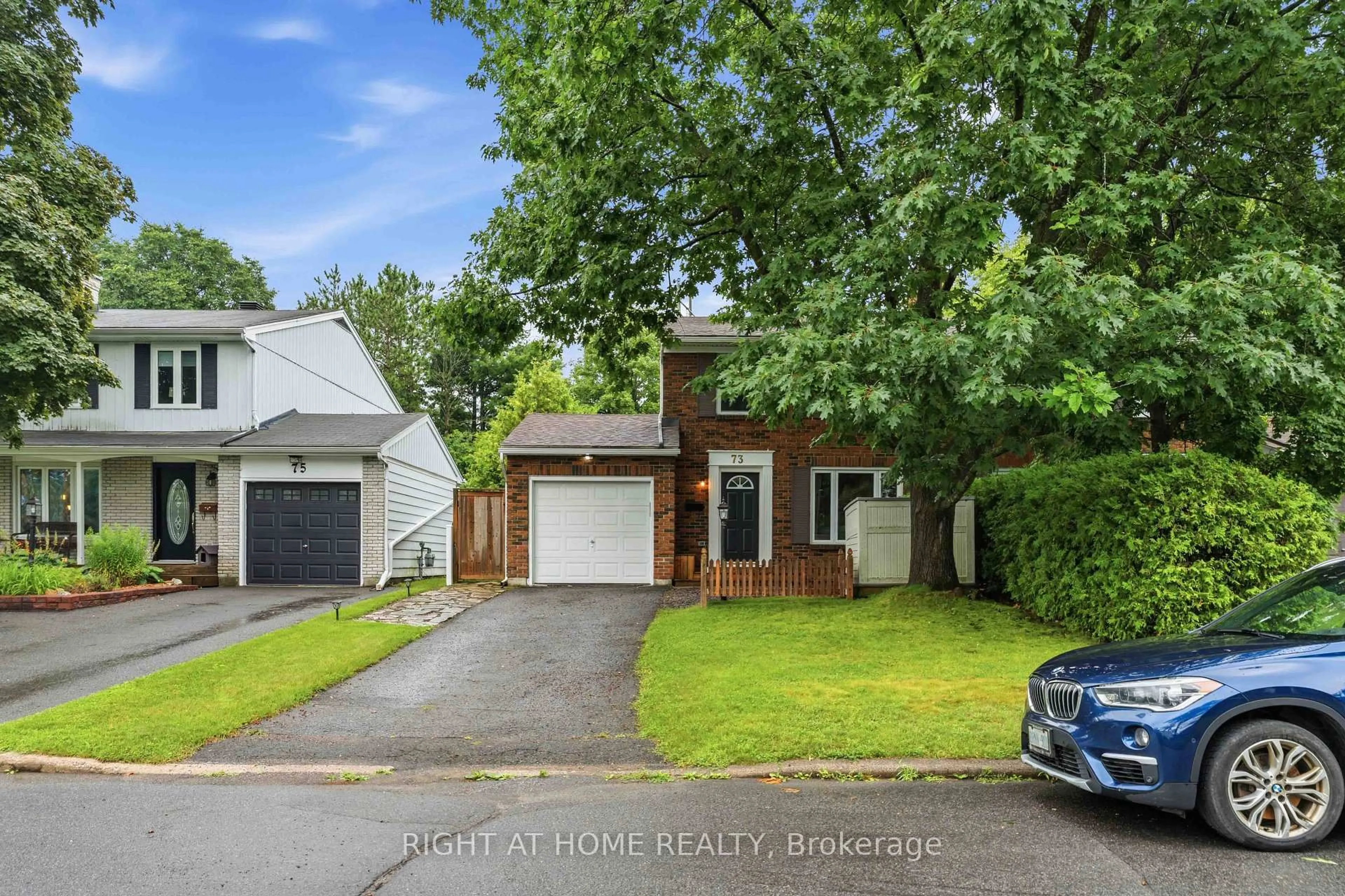 A pic from outside/outdoor area/front of a property/back of a property/a pic from drone, street for 73 Hobart Cres, Ottawa Ontario K2H 5S3