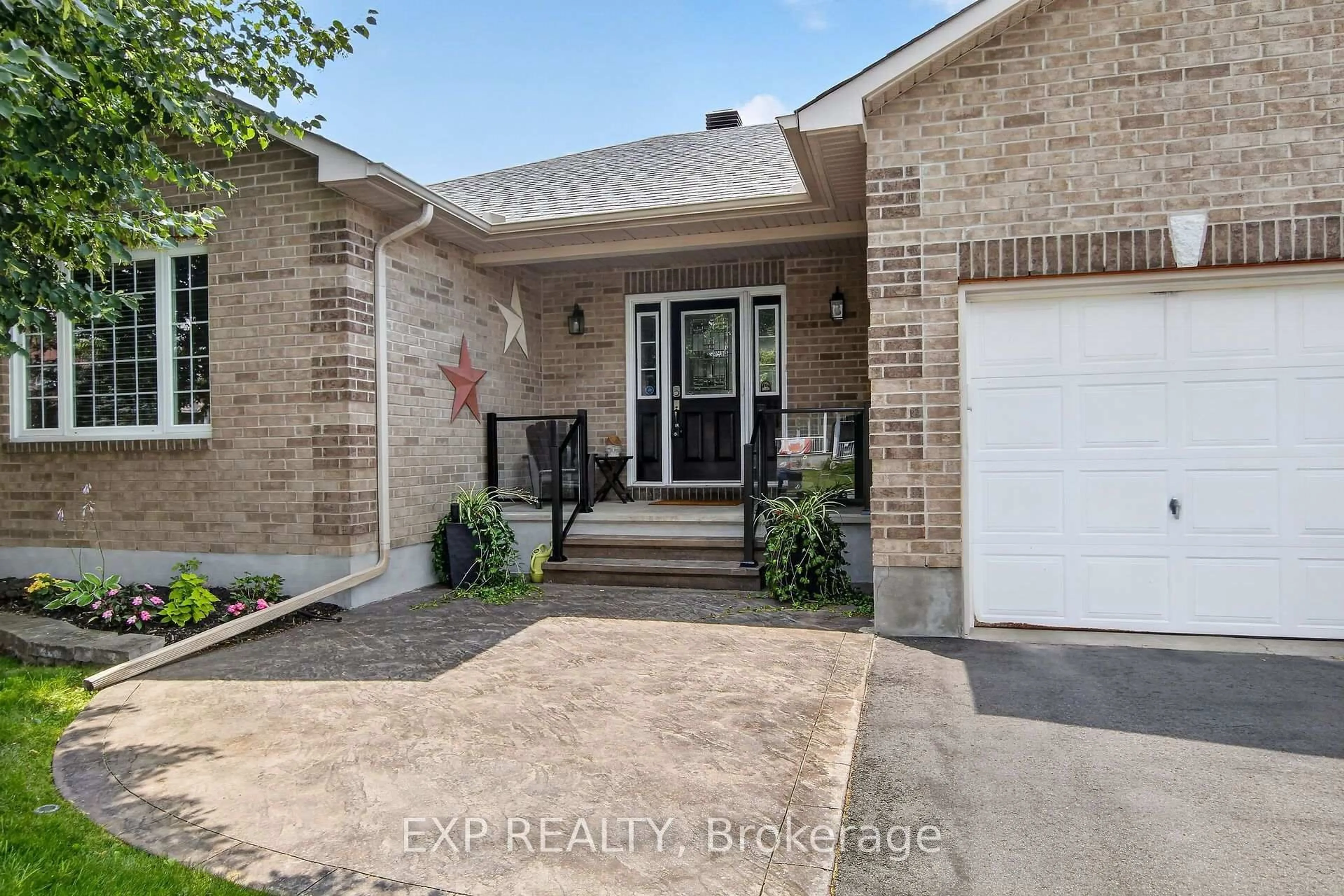 Home with brick exterior material, street for 395 Jamieson St, Almonte Ontario K0A 1A0