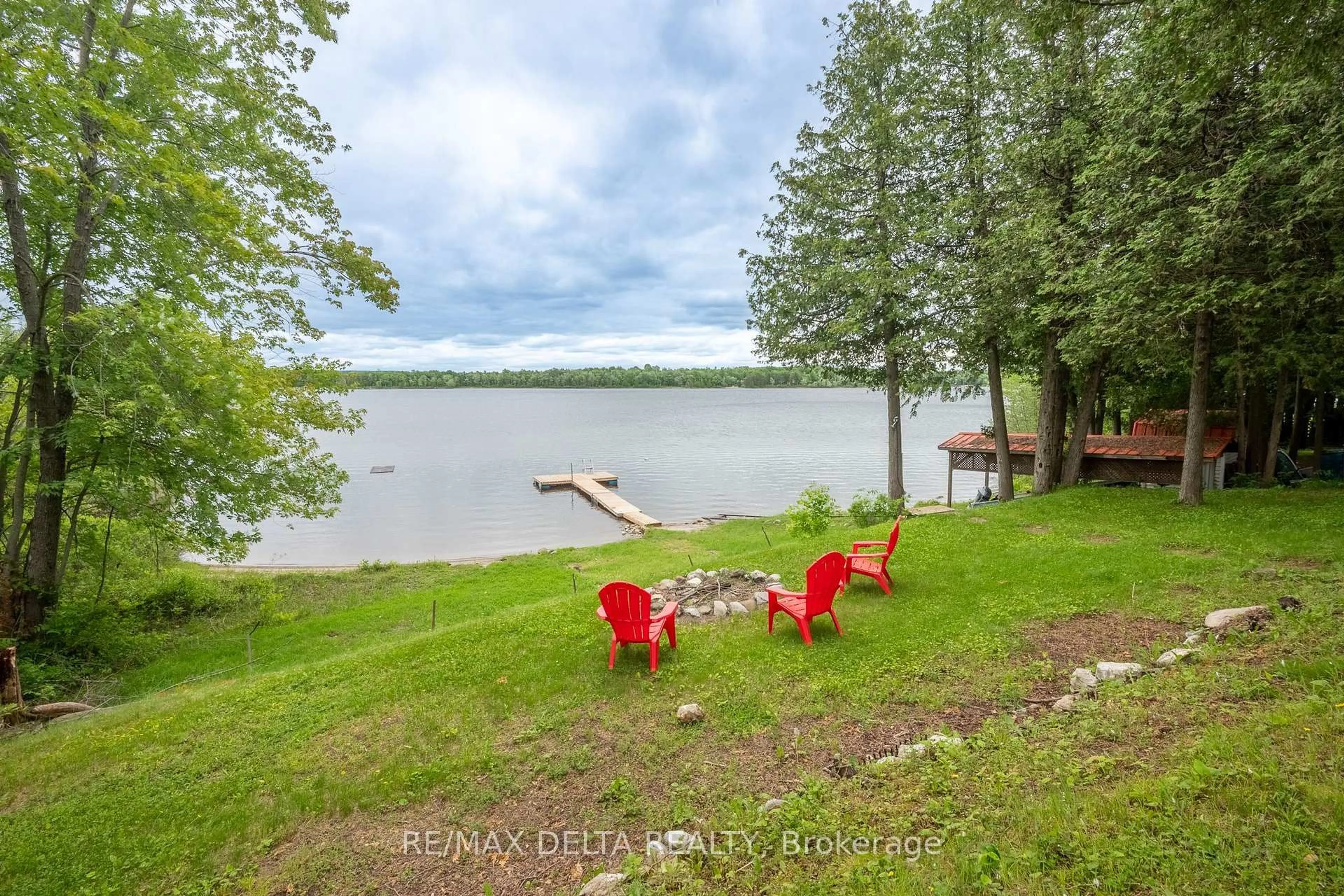 Patio, water/lake/river/ocean view for 48 CROSBY Tr, Round Lake Centre Ontario K0J 2J0