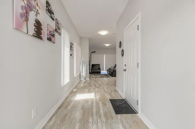 33 Bounty Ave, Thorold 2