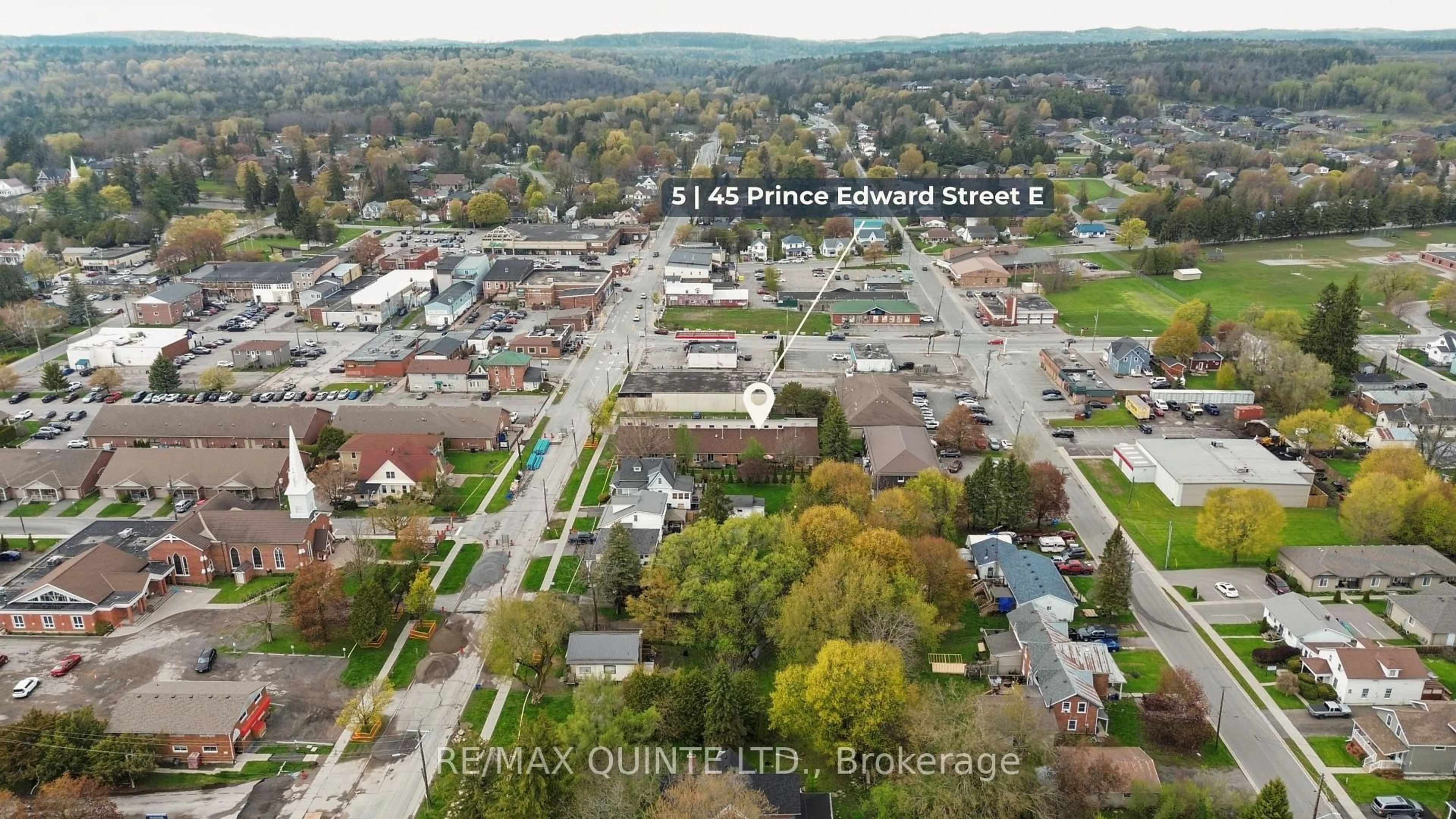 A pic from outside/outdoor area/front of a property/back of a property/a pic from drone, street for 45 Prince Edward St #5, Brighton Ontario K0K 1H0