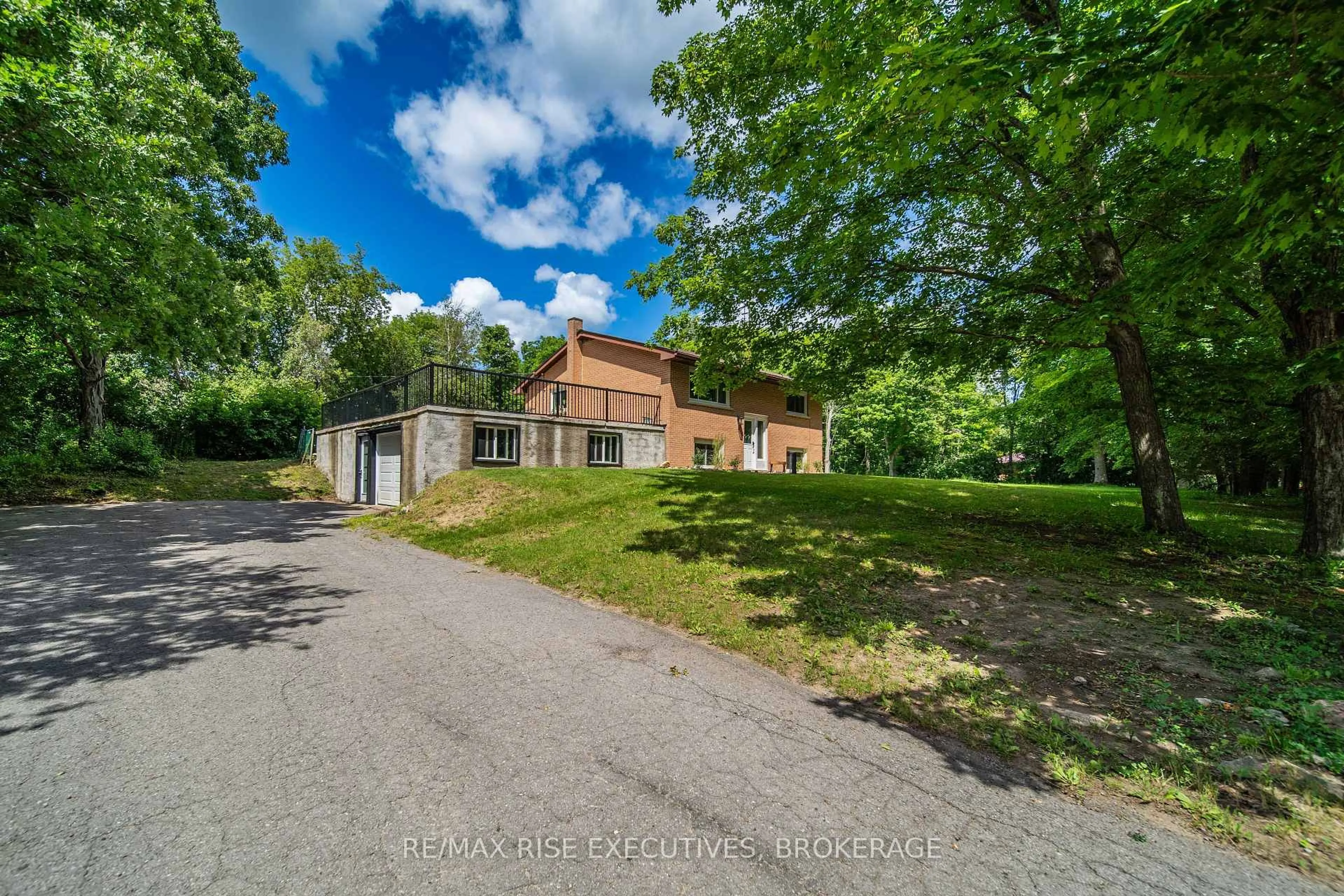 A pic from outside/outdoor area/front of a property/back of a property/a pic from drone, street for 3326 Van Order Rd, Mcdonalds Corners Ontario K0H 1M0