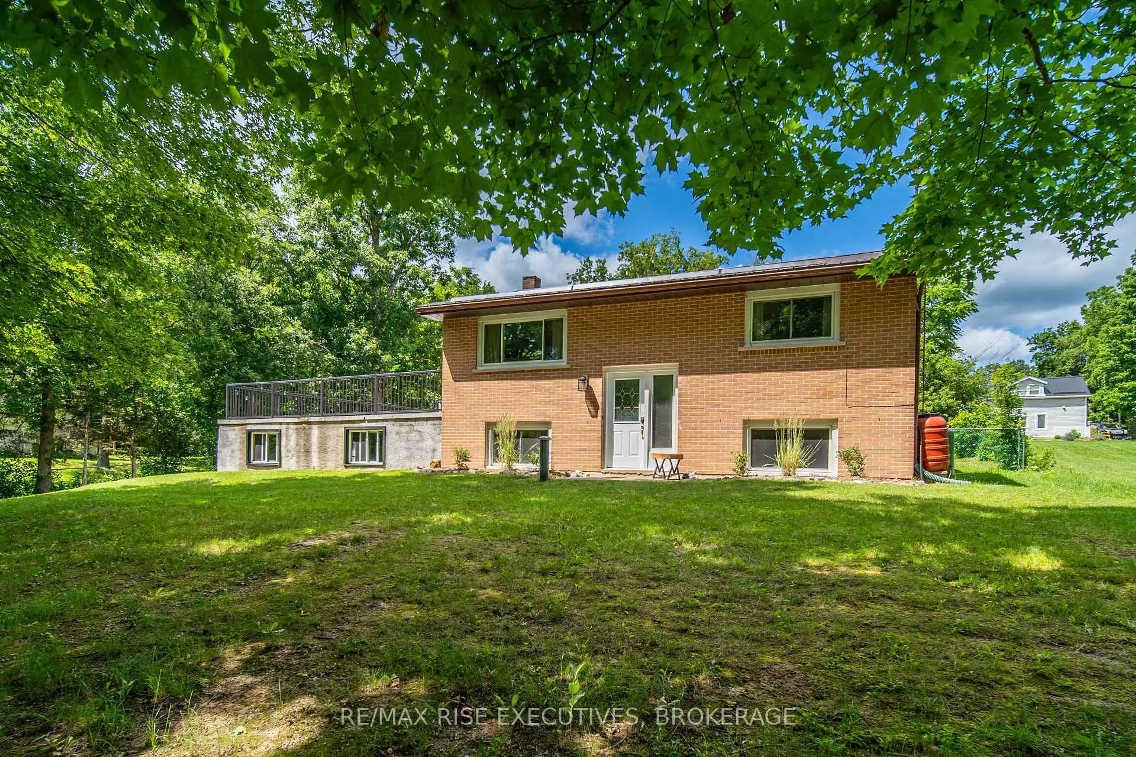 A pic from outside/outdoor area/front of a property/back of a property/a pic from drone, unknown for 3326 Van Order Rd, Mcdonalds Corners Ontario K0H 1M0