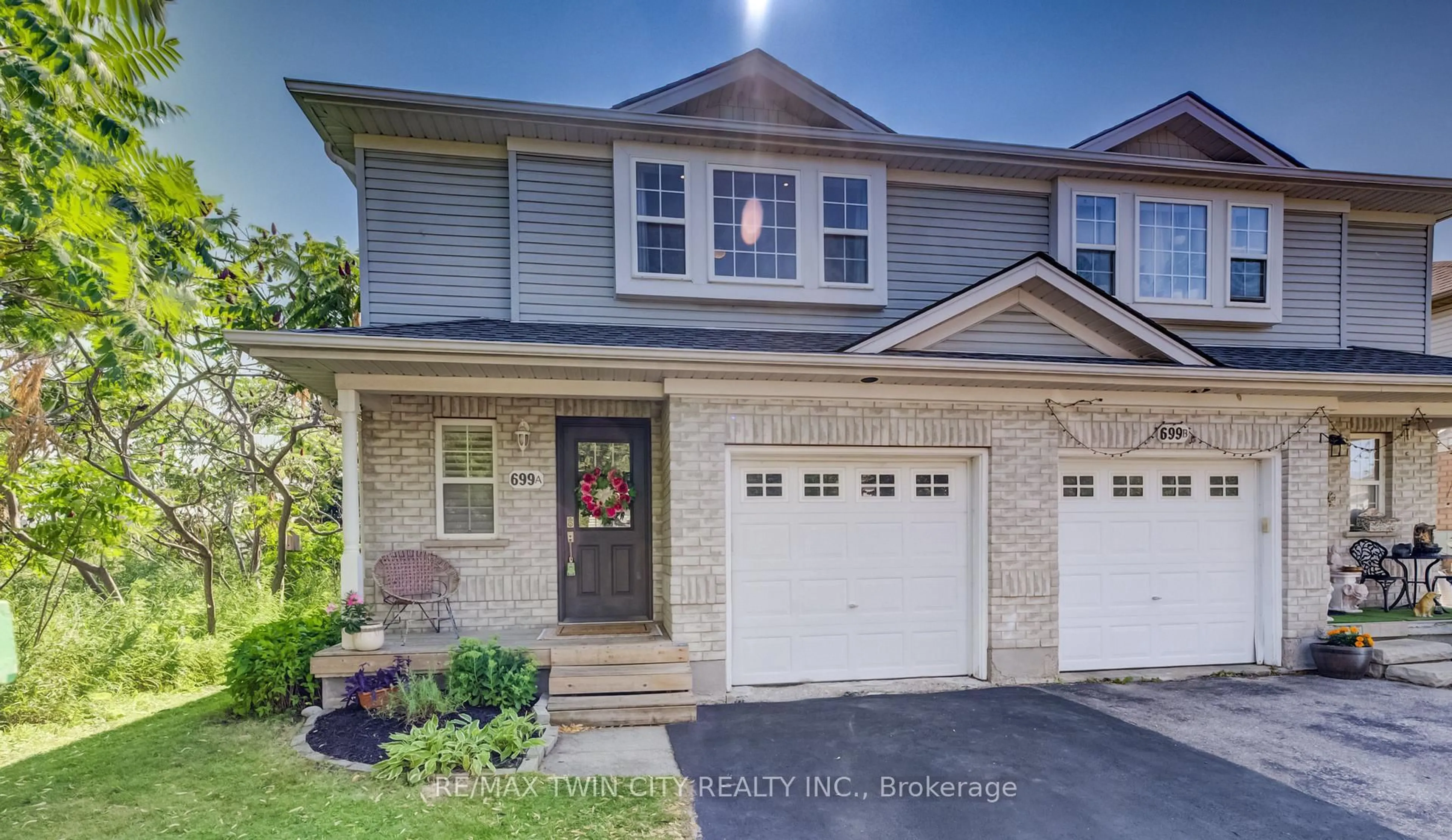 Unknown for 699 Zermatt Dr #A, Waterloo Ontario N2T 2W7