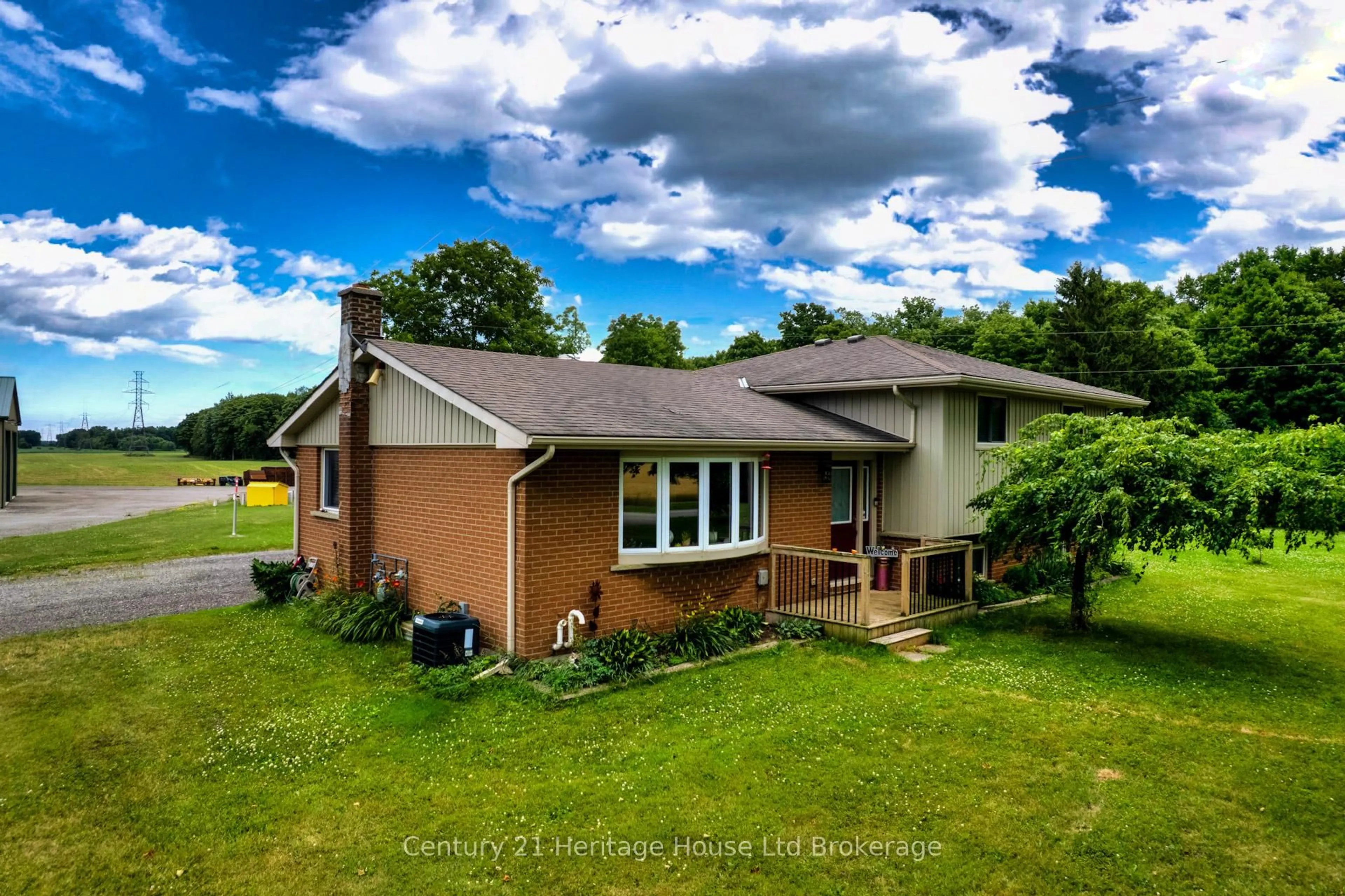 A pic from outside/outdoor area/front of a property/back of a property/a pic from drone, unknown for 3208 -3214 Pigram Line, South-West Oxford Ontario N0J 1W0