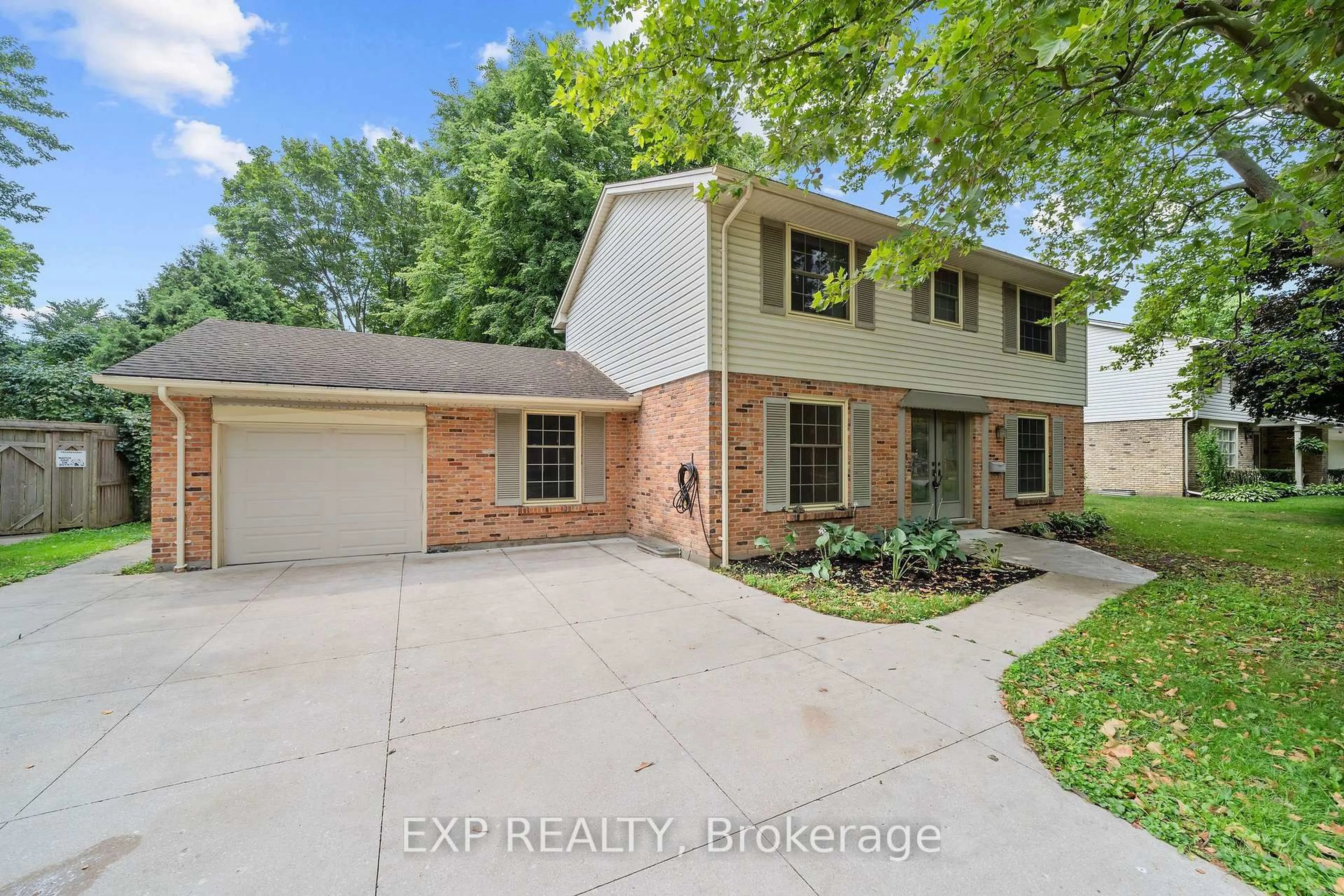 Home with brick exterior material, street for 42 Queen Mary Cres, London North Ontario N6H 4B4