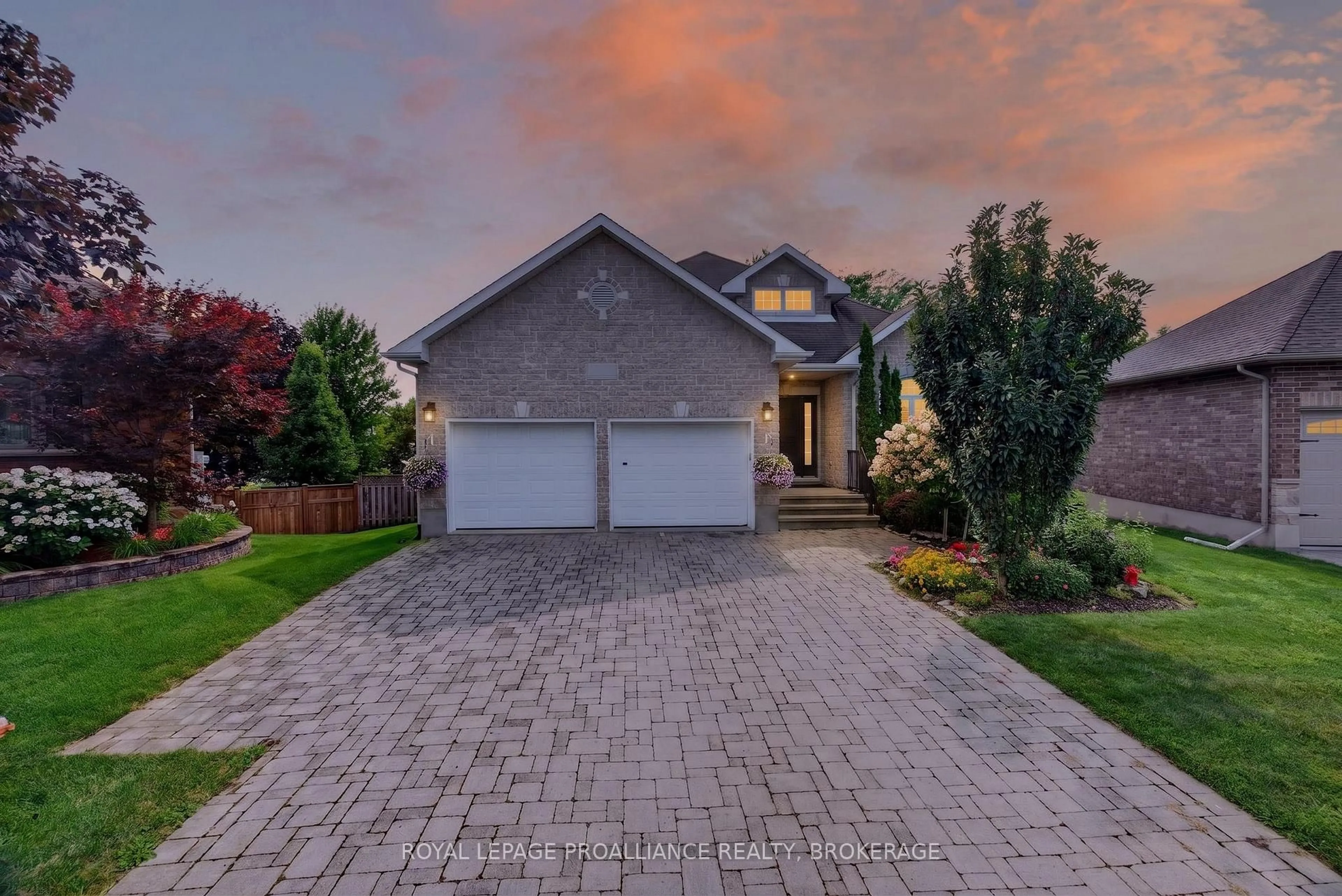 Home with brick exterior material, street for 995 Granite Crt, Kingston Ontario K7M 8W9