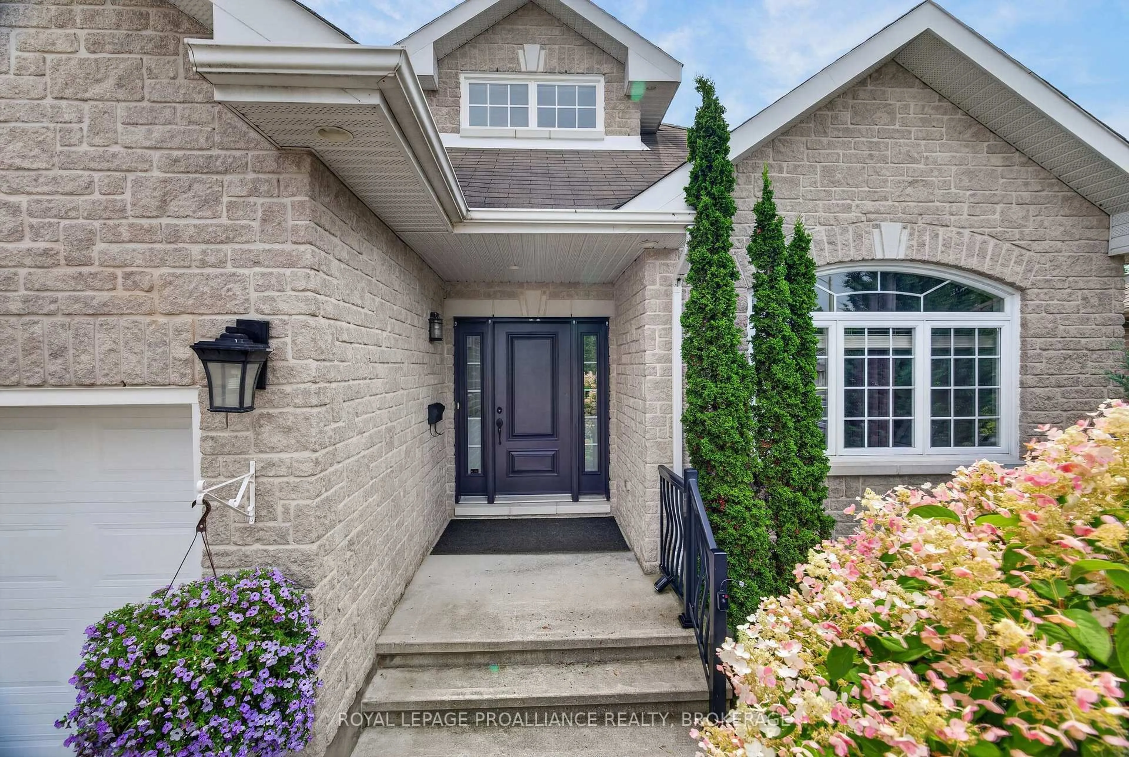 Home with brick exterior material, street for 995 Granite Crt, Kingston Ontario K7M 8W9