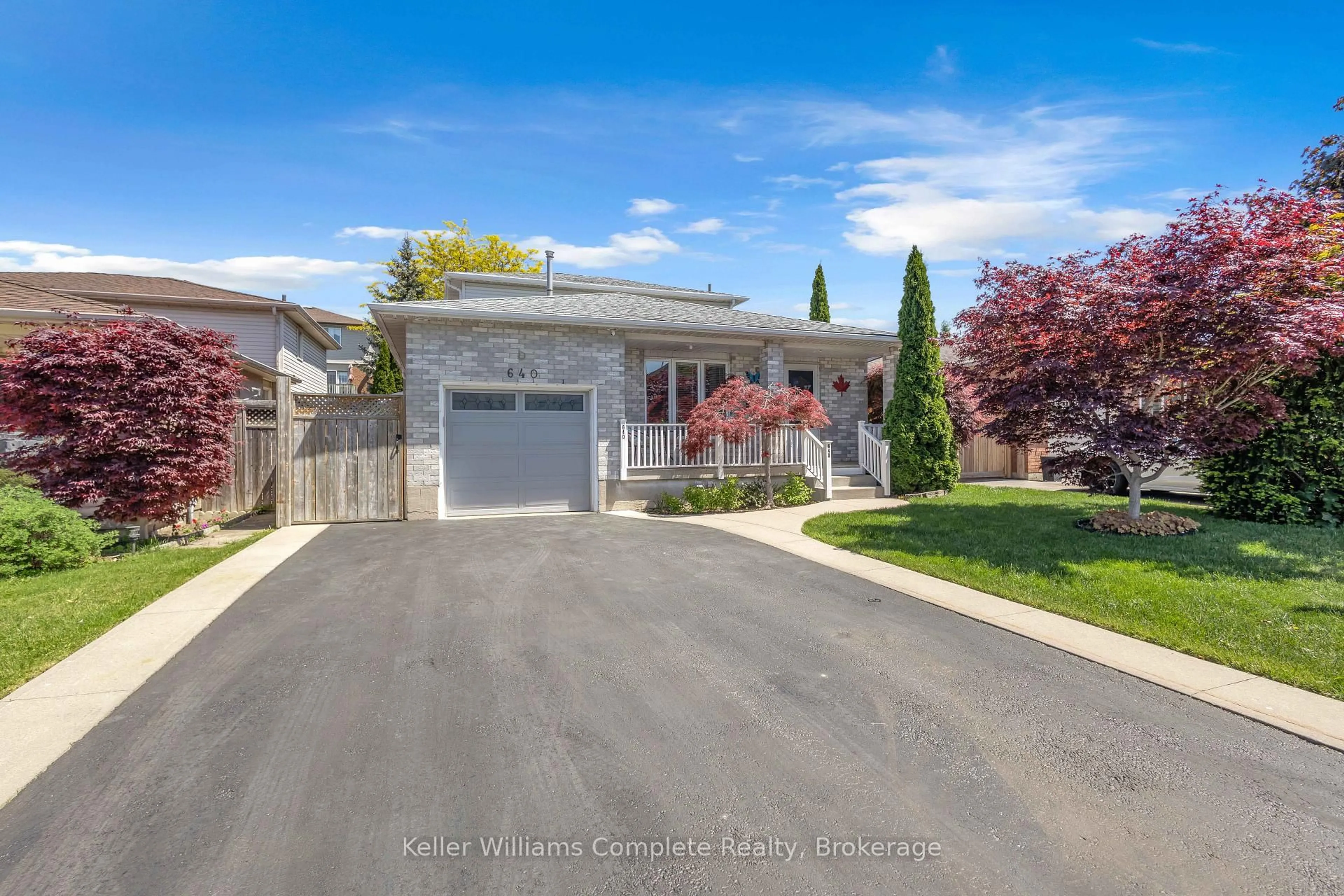 Unknown for 640 Acadia Dr, Hamilton Ontario L8W 3V1