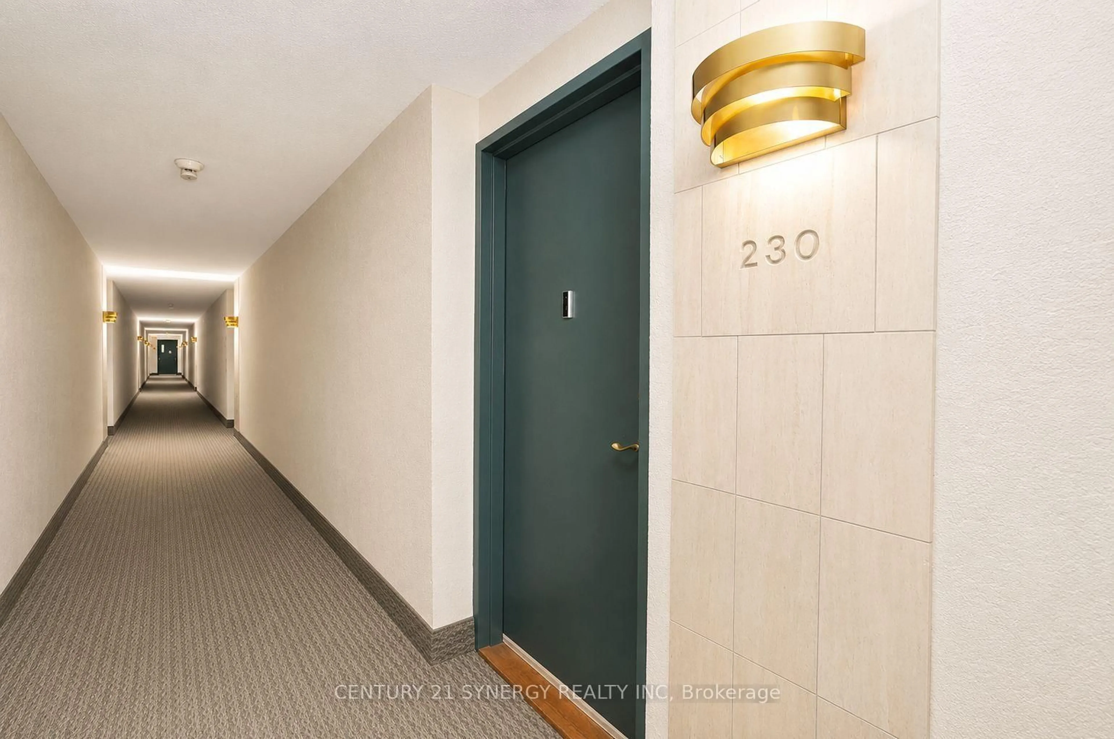 Indoor foyer for 1025 Grenon Ave #230, Ottawa Ontario K2B 8S5