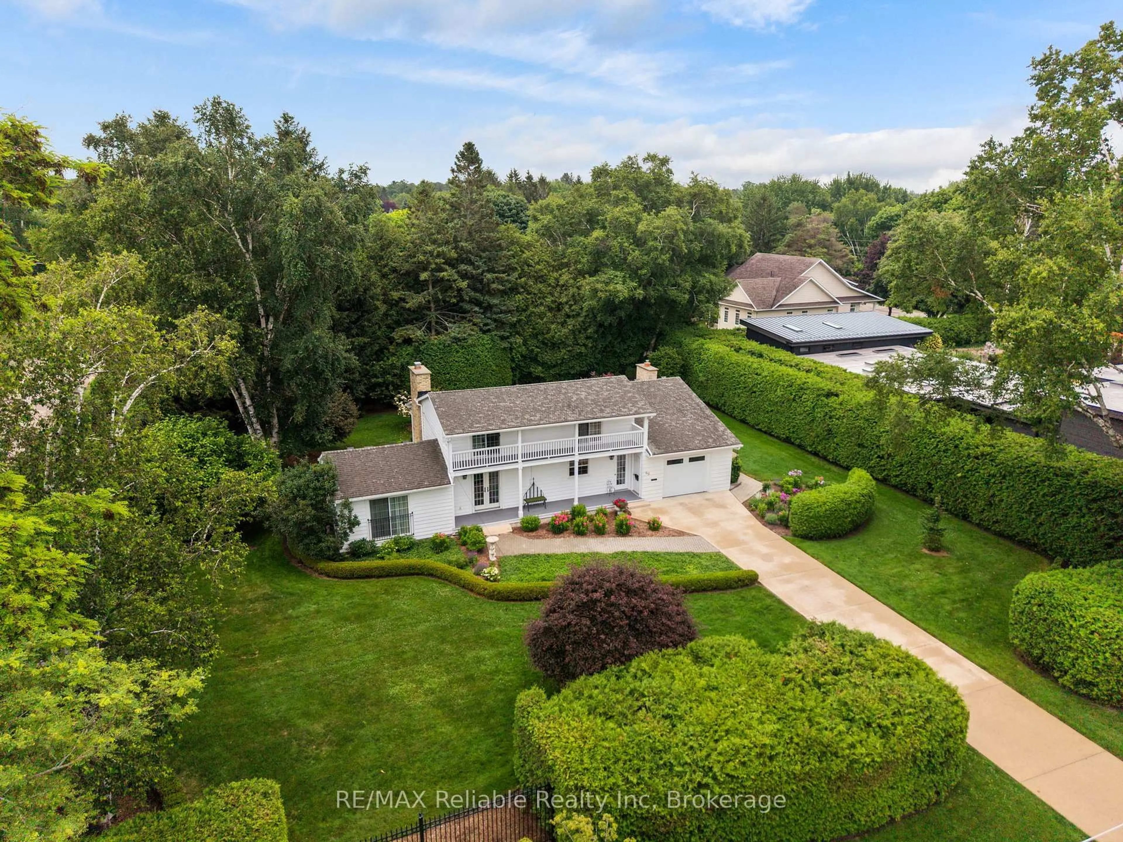 A pic from outside/outdoor area/front of a property/back of a property/a pic from drone, water/lake/river/ocean view for 60 Tuyll St, Bluewater Ontario N0M 1G0