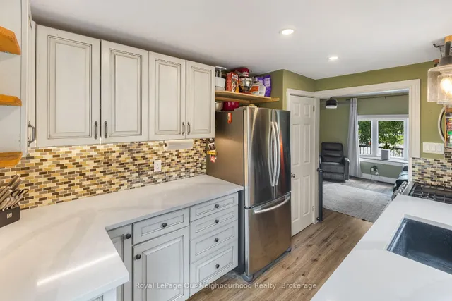 1397 Ontario St, Cobourg 5