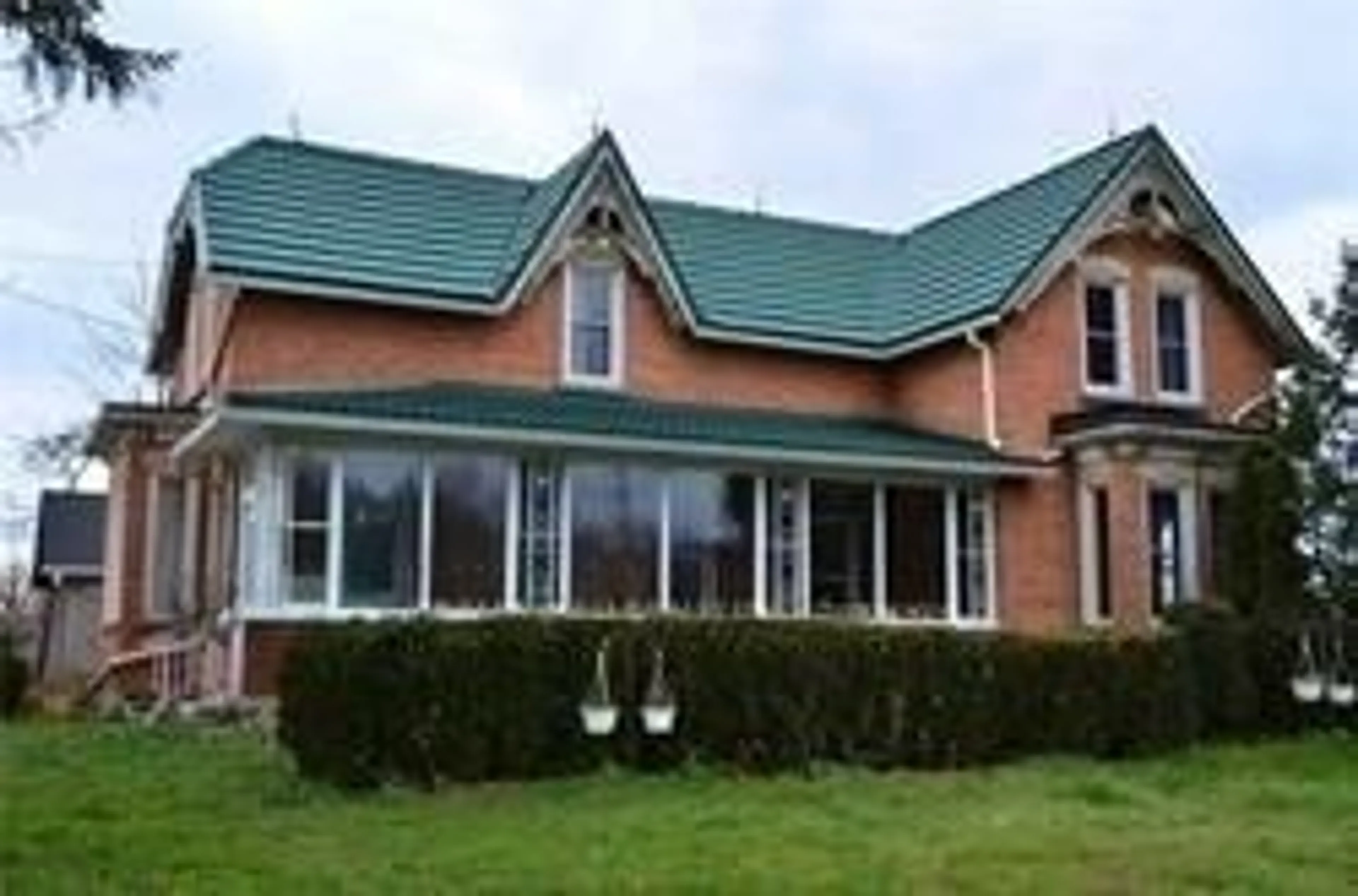 Home with brick exterior material, building for 1463 Highway 3 East, Haldimand Ontario N1A 2W7