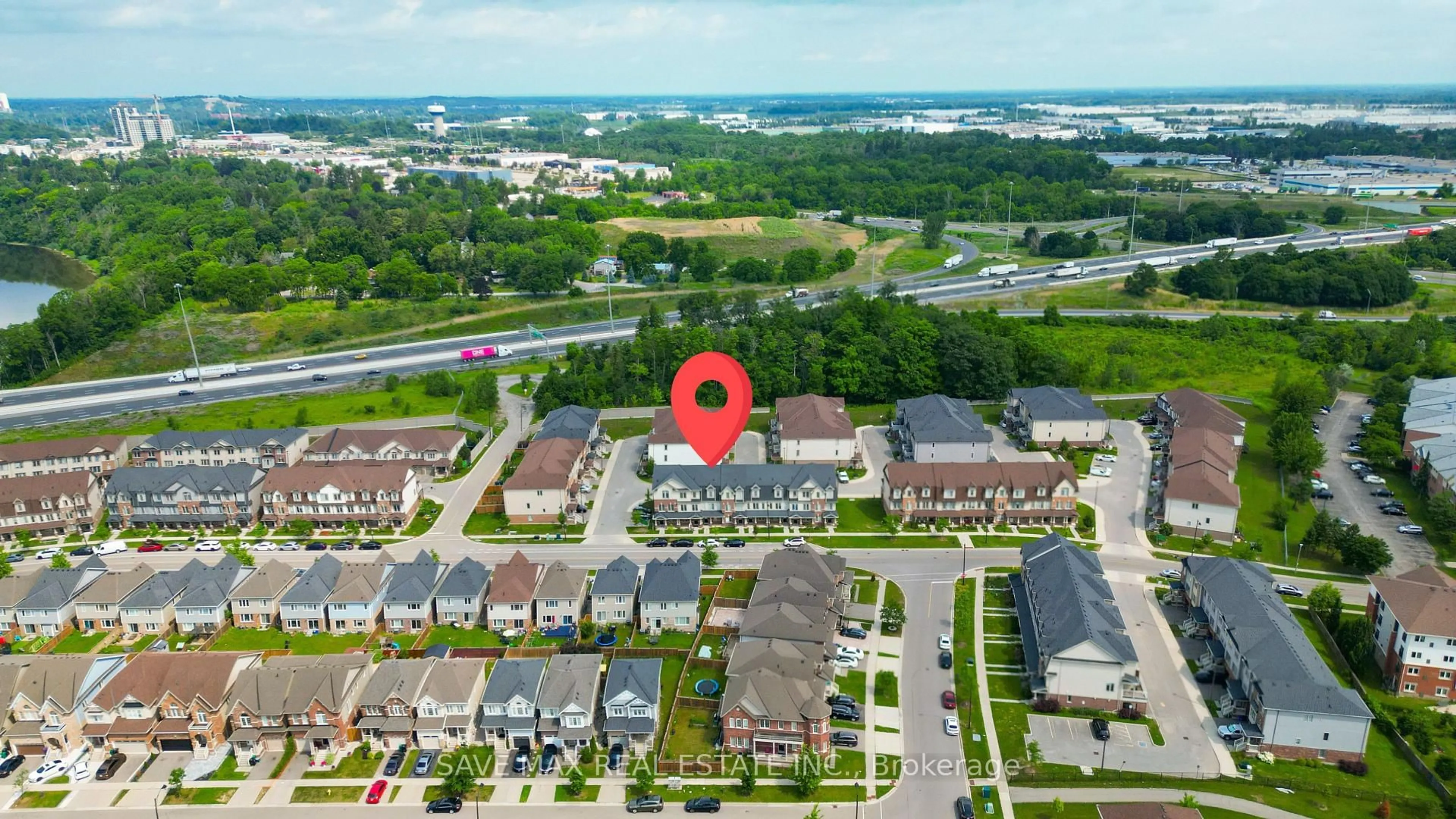 A pic from outside/outdoor area/front of a property/back of a property/a pic from drone, street for 410 Linden Dr, Cambridge Ontario N3H 5L5