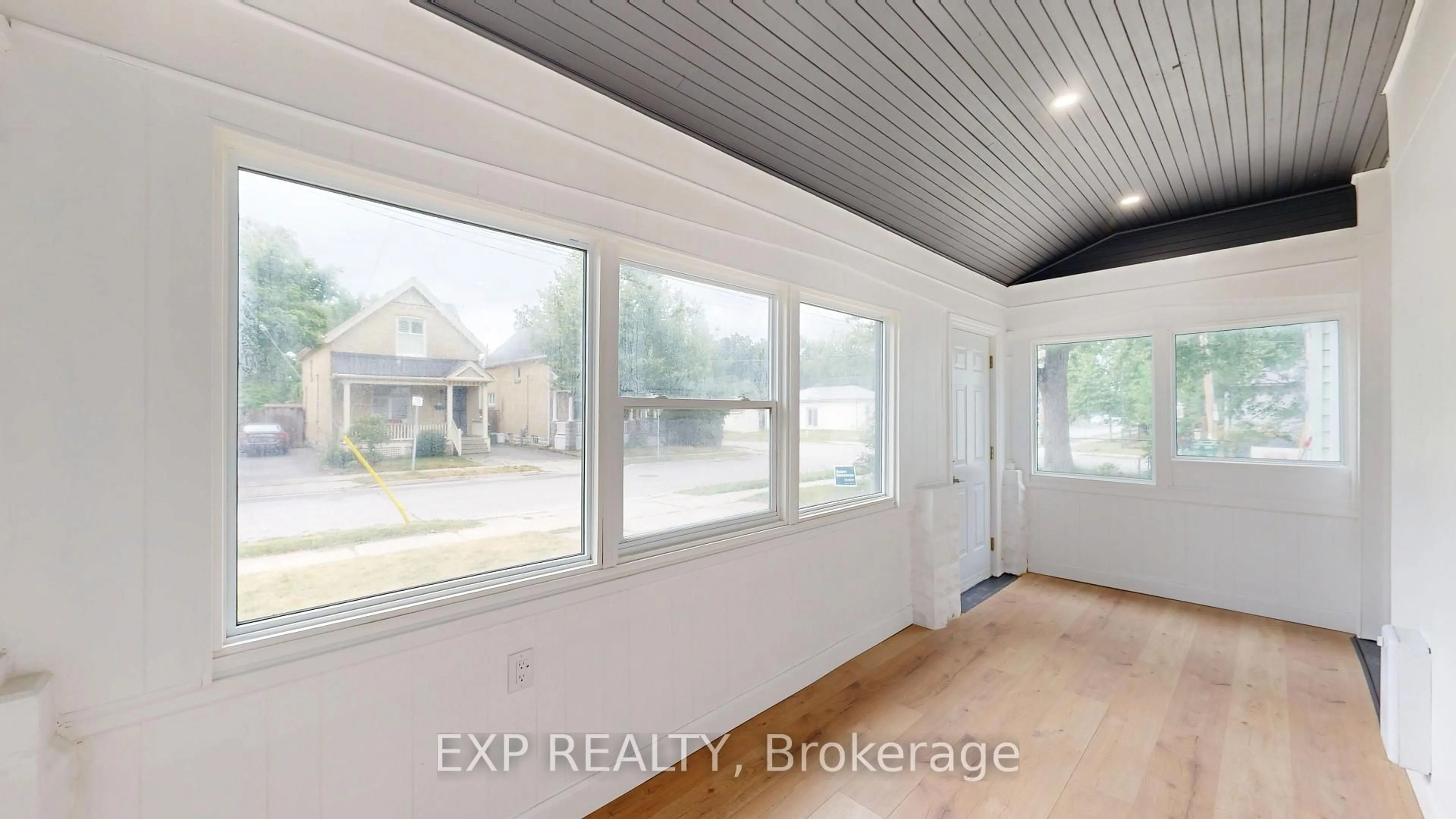 A pic of a room for 686 Elias St, London East Ontario N5W 3N7