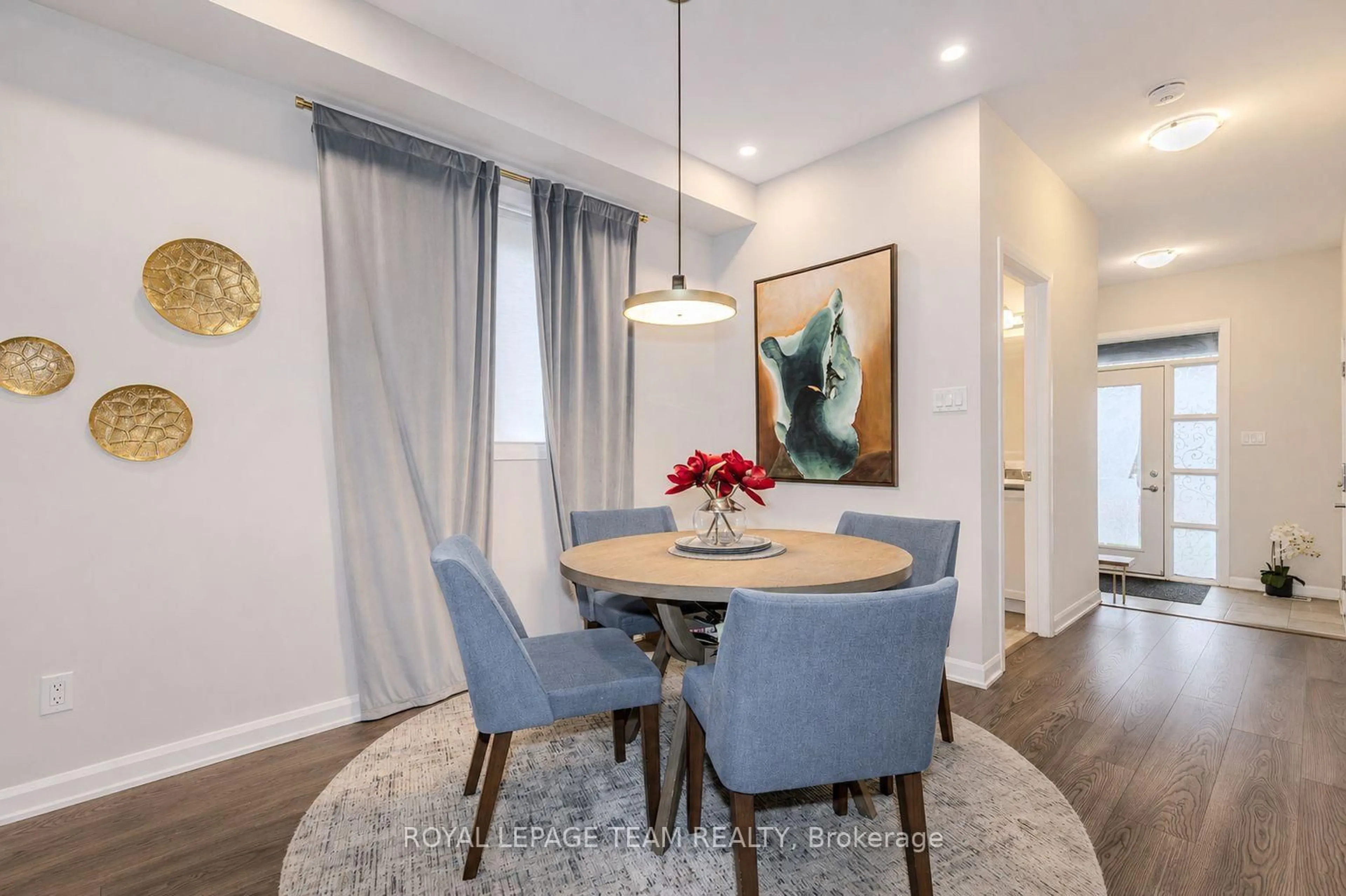 Dining room, unknown for 2004 Caltra Cres, Ottawa Ontario K2J 6V4