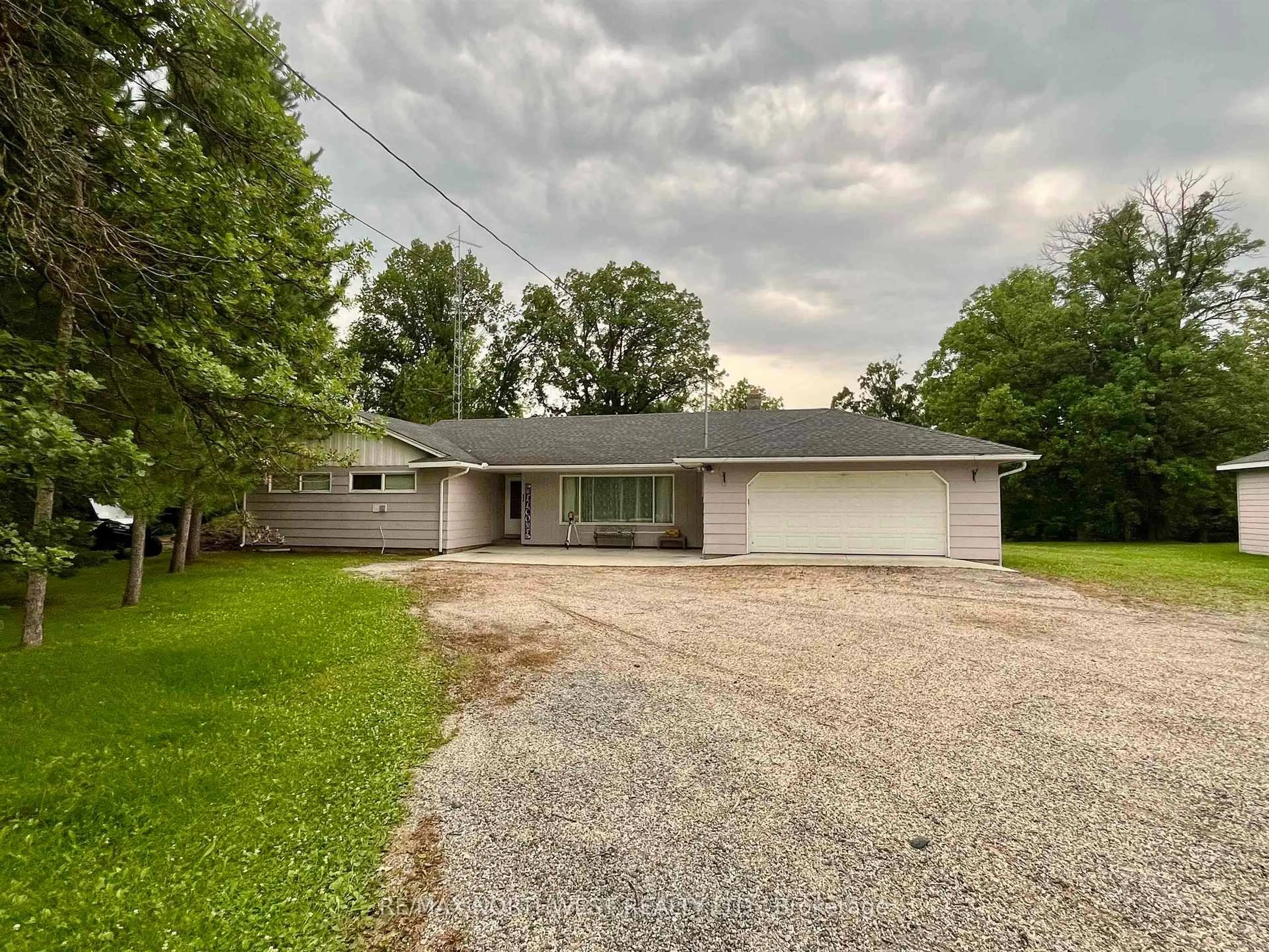 A pic from outside/outdoor area/front of a property/back of a property/a pic from drone, street for 986 HWY 11, Dawson Ontario P0W 1K0