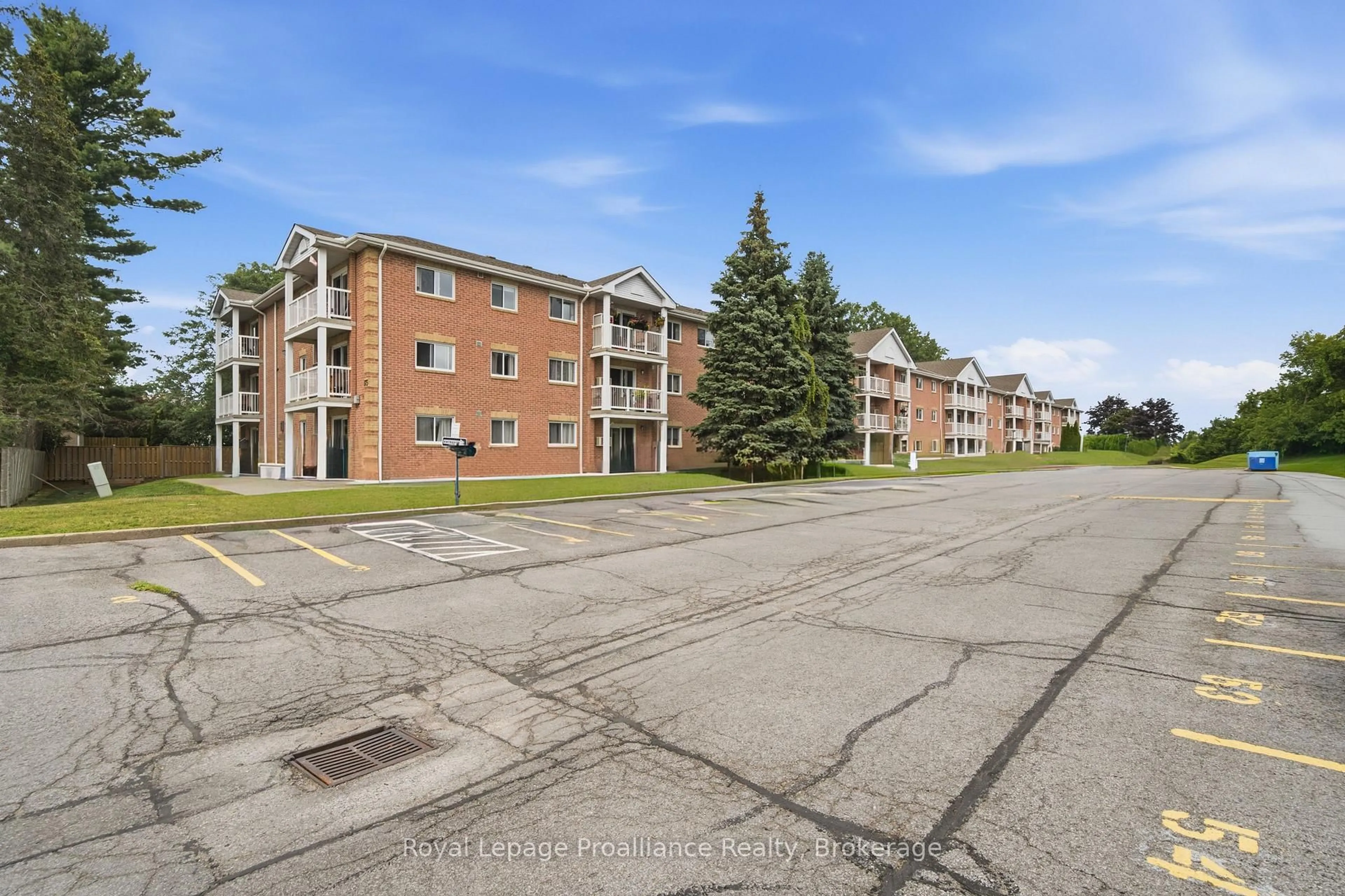Patio, building for 175 Haig Rd #117, Belleville Ontario K8N 5R7