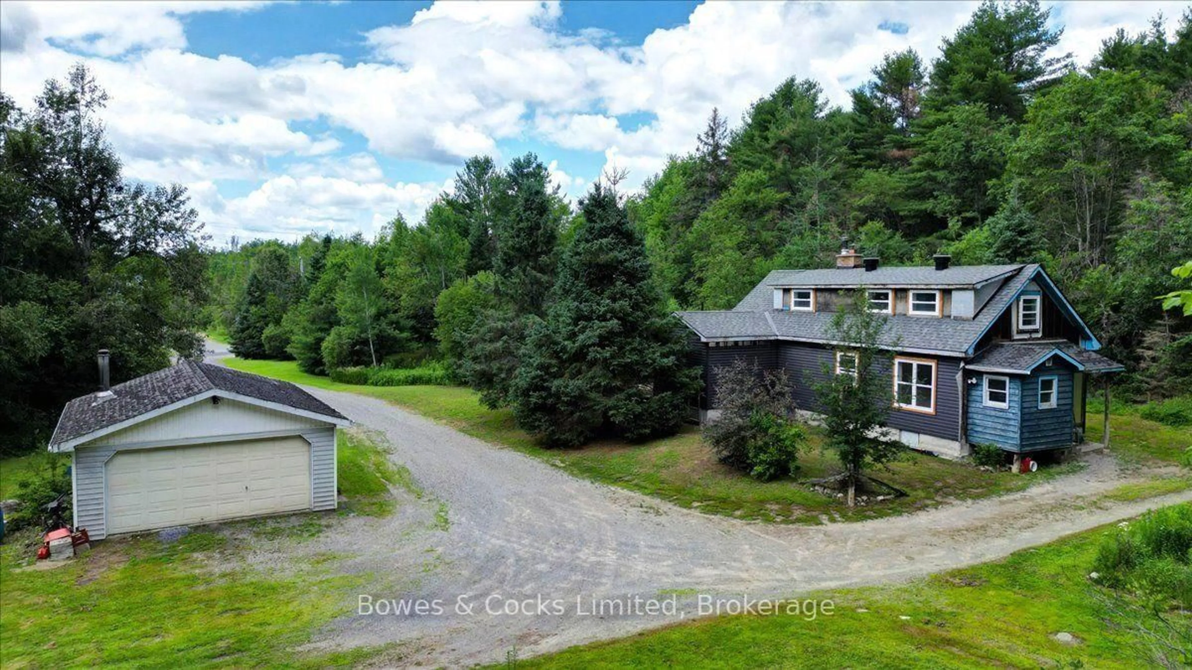A pic from outside/outdoor area/front of a property/back of a property/a pic from drone, unknown for 89 Jack Lake Rd, North Kawartha Ontario K0L 1A0