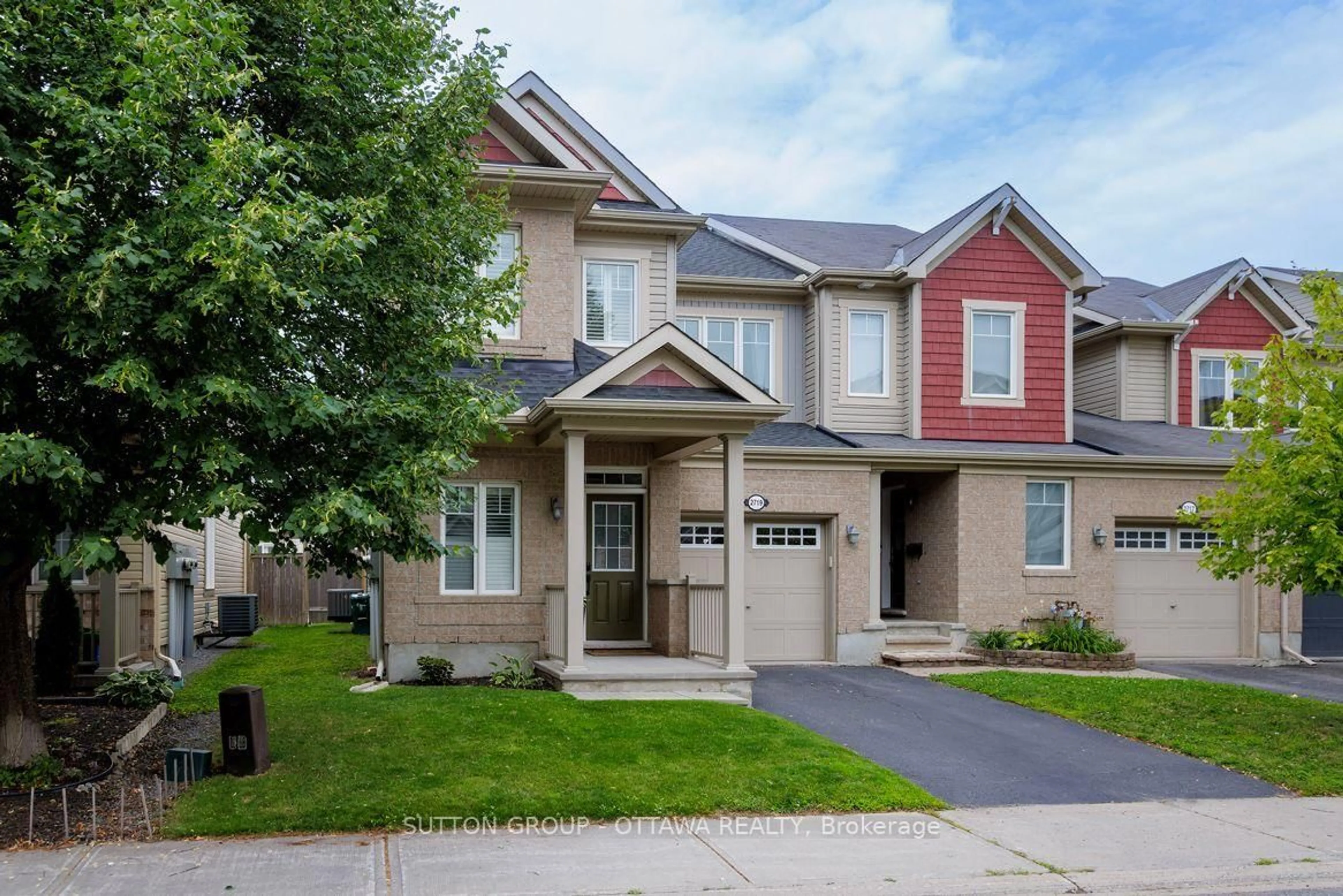 Home with brick exterior material, street for 2719 Grand Canal St, Ottawa Ontario K2J 0R9