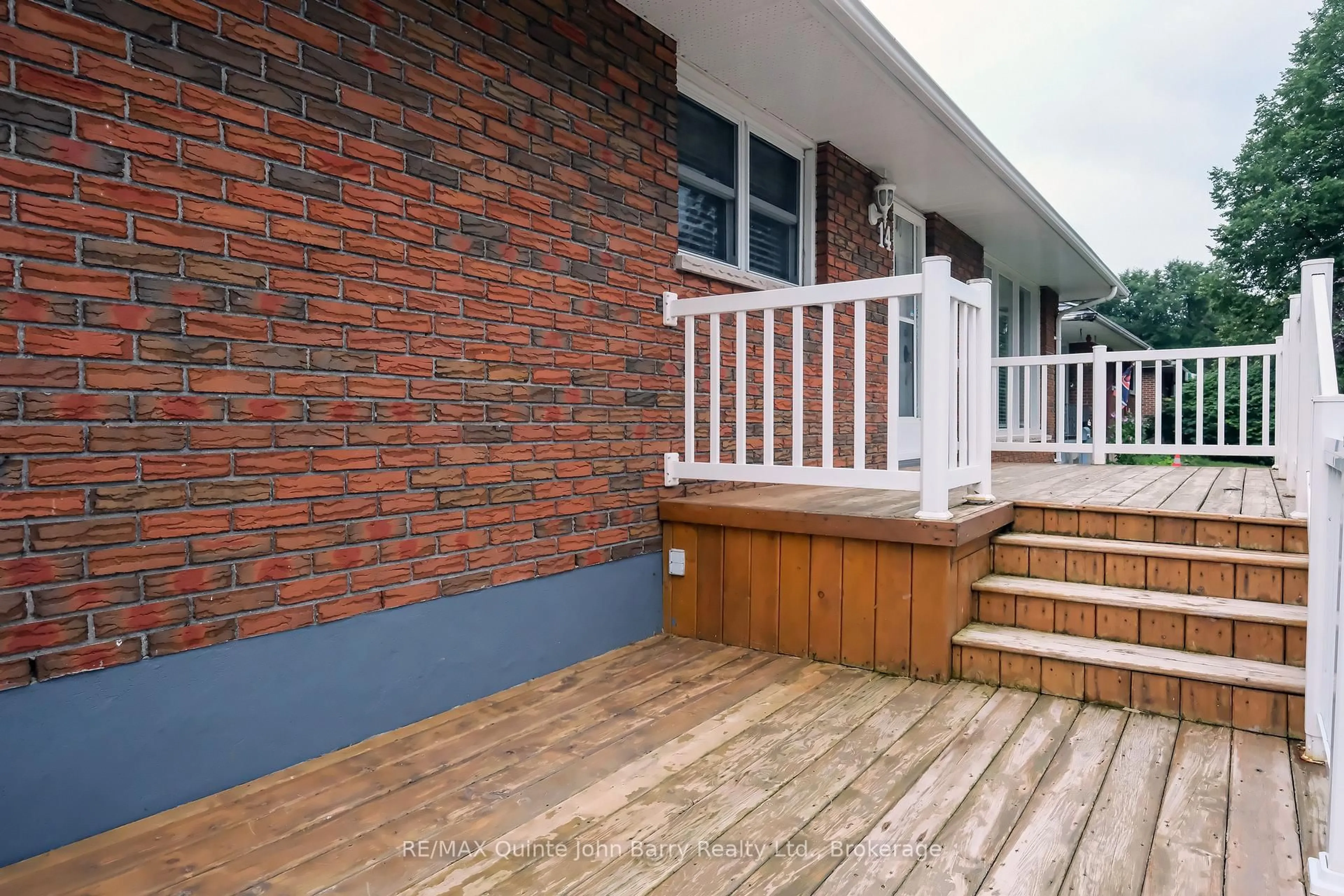 Patio, street for 14 Gould St, Quinte West Ontario K8V 1Y6