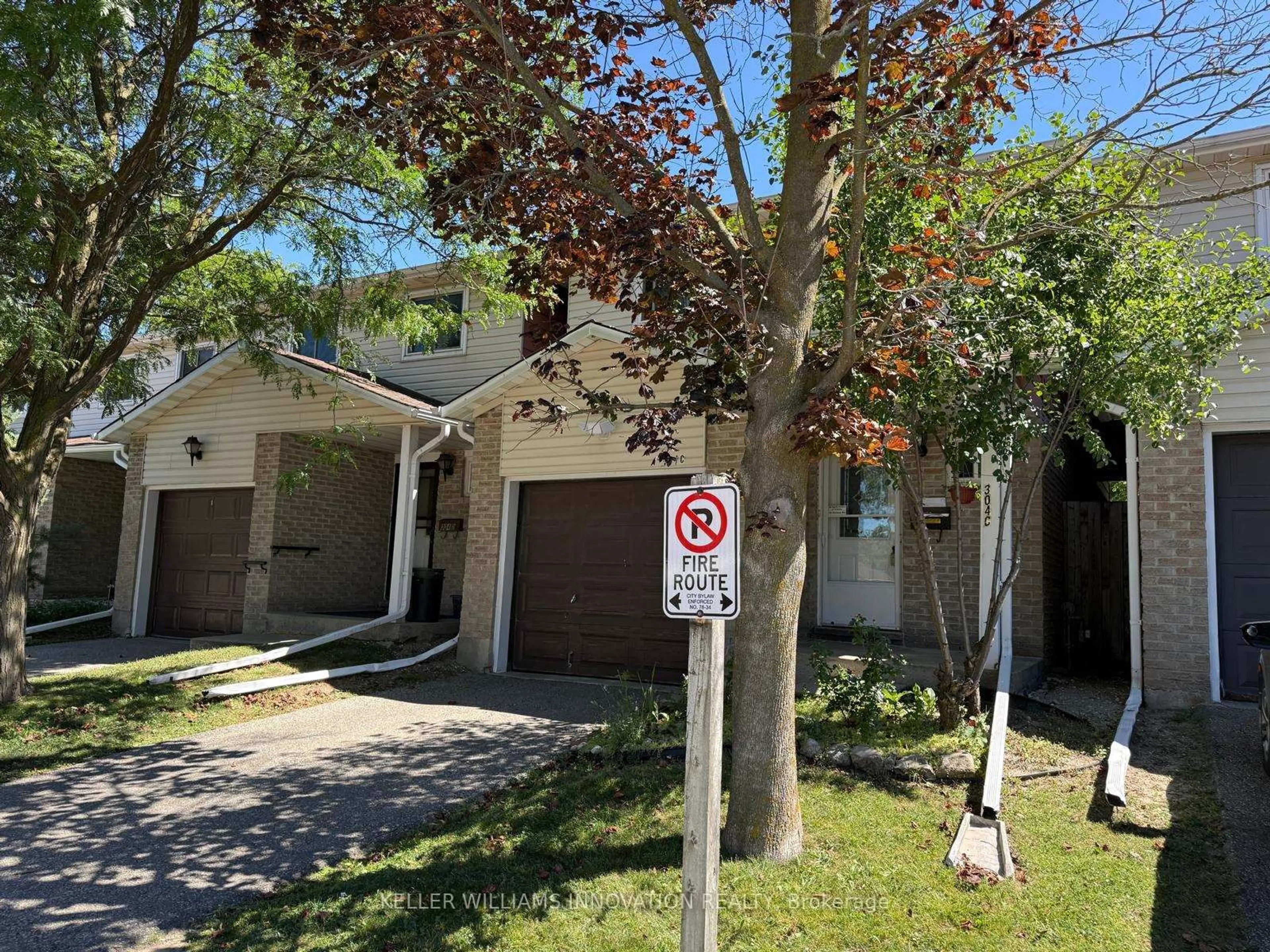 Unknown for 304 Bluevale St #C, Waterloo Ontario N2J 4G3