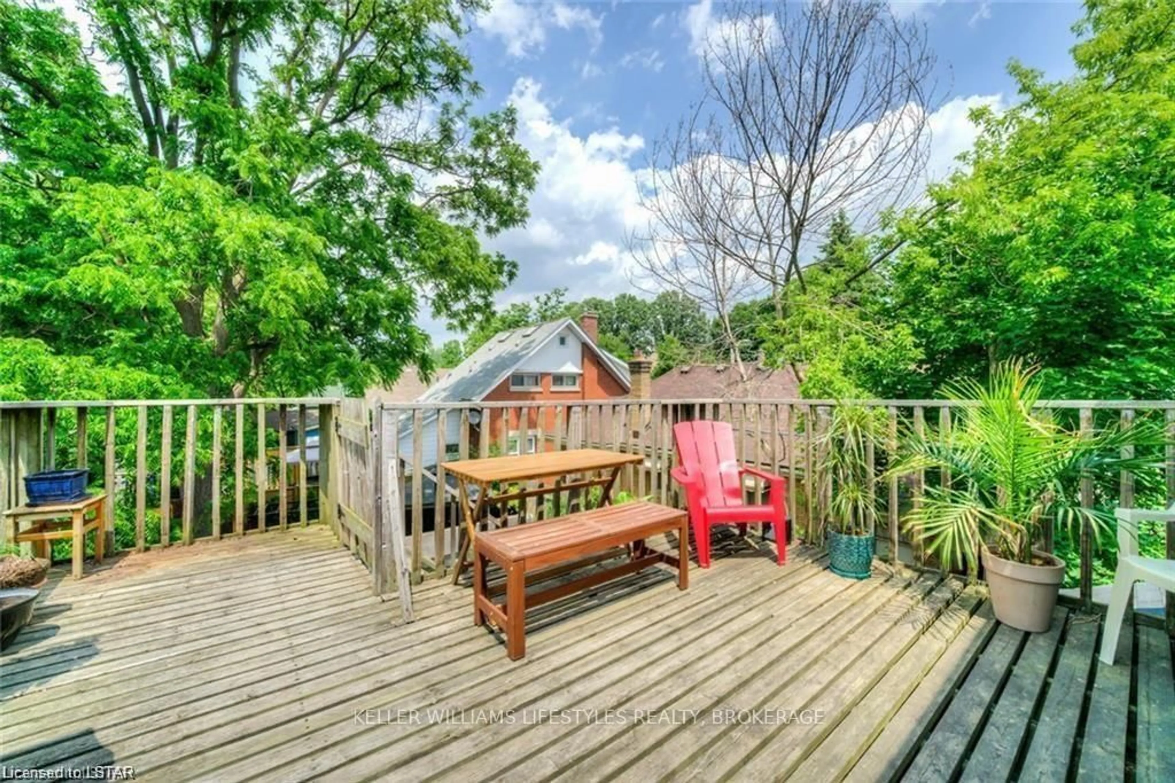 Patio, water/lake/river/ocean view for 492 EMERY St, London South Ontario N6C 2E8