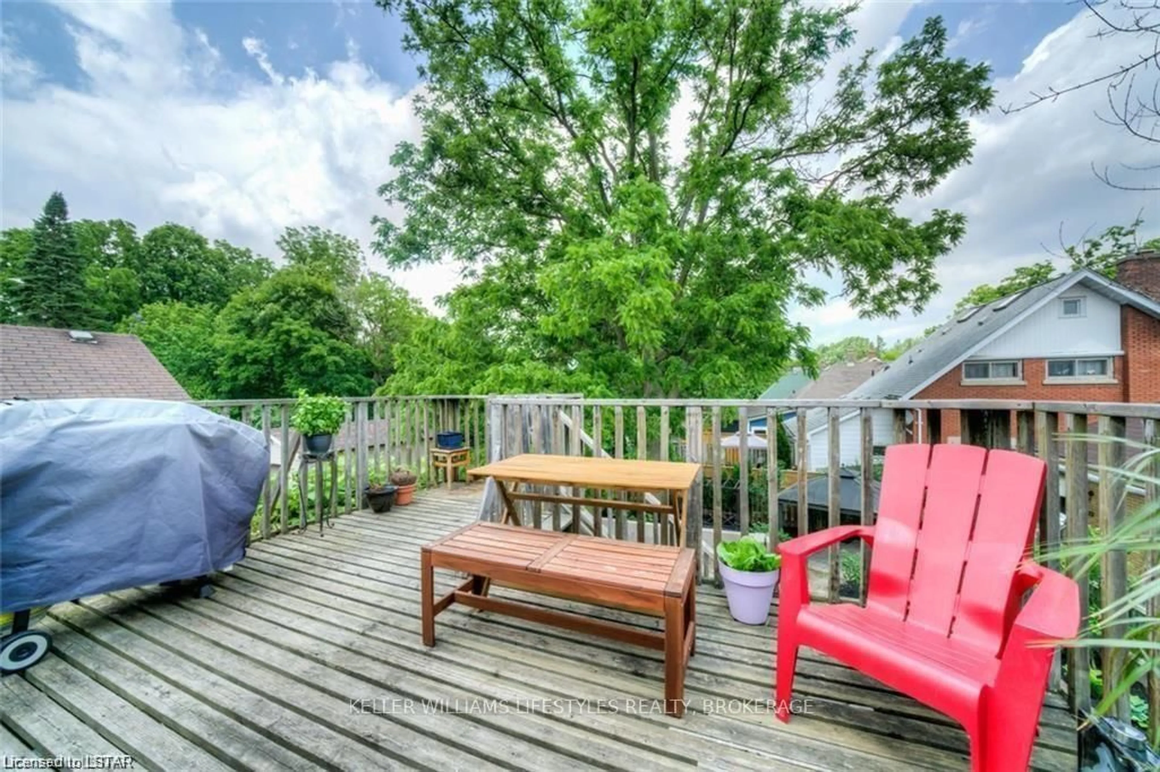 Patio, water/lake/river/ocean view for 492 EMERY St, London South Ontario N6C 2E8