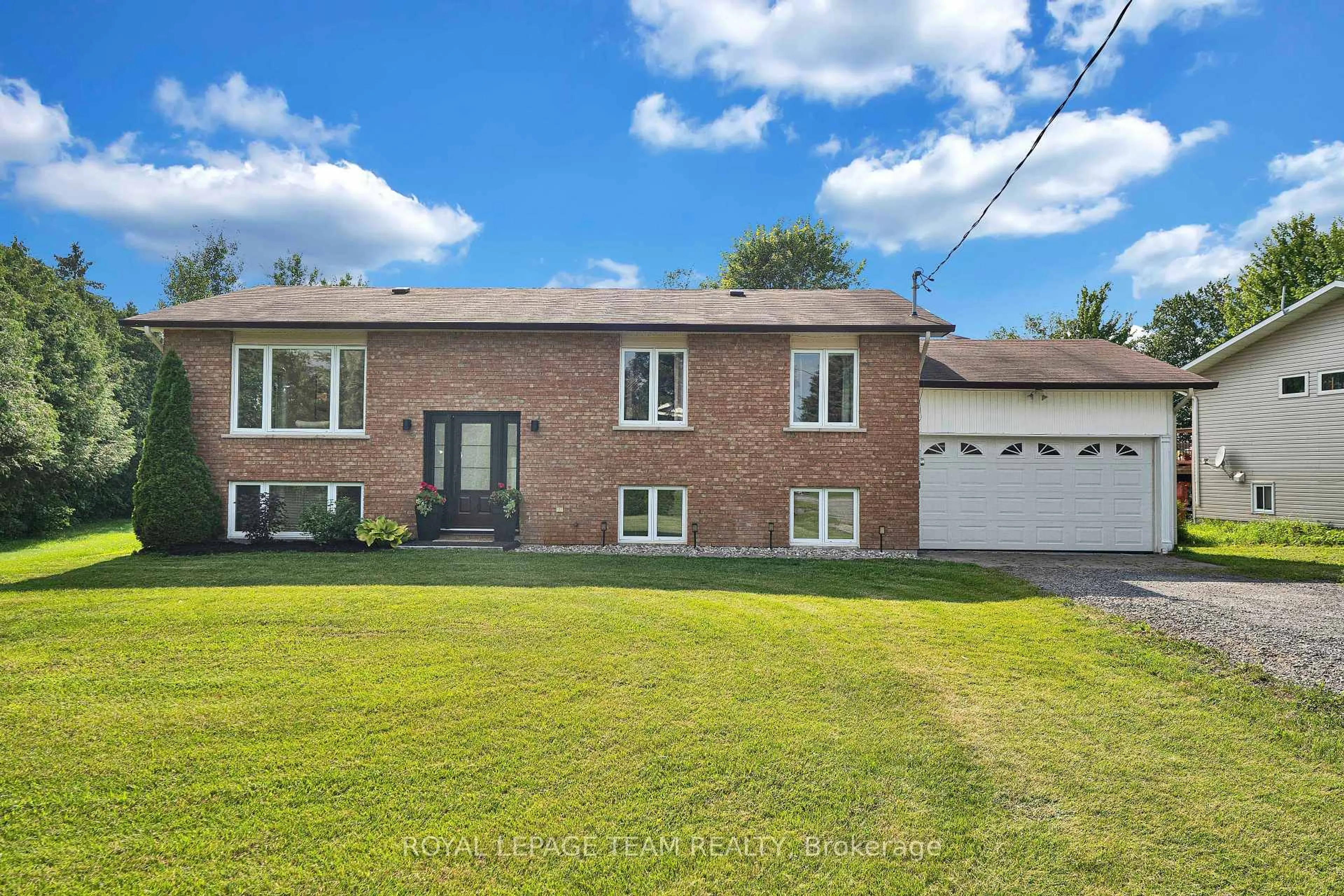 Home with brick exterior material, street for 2584 Stagecoach Rd, Osgoode Ontario K0A 2W0